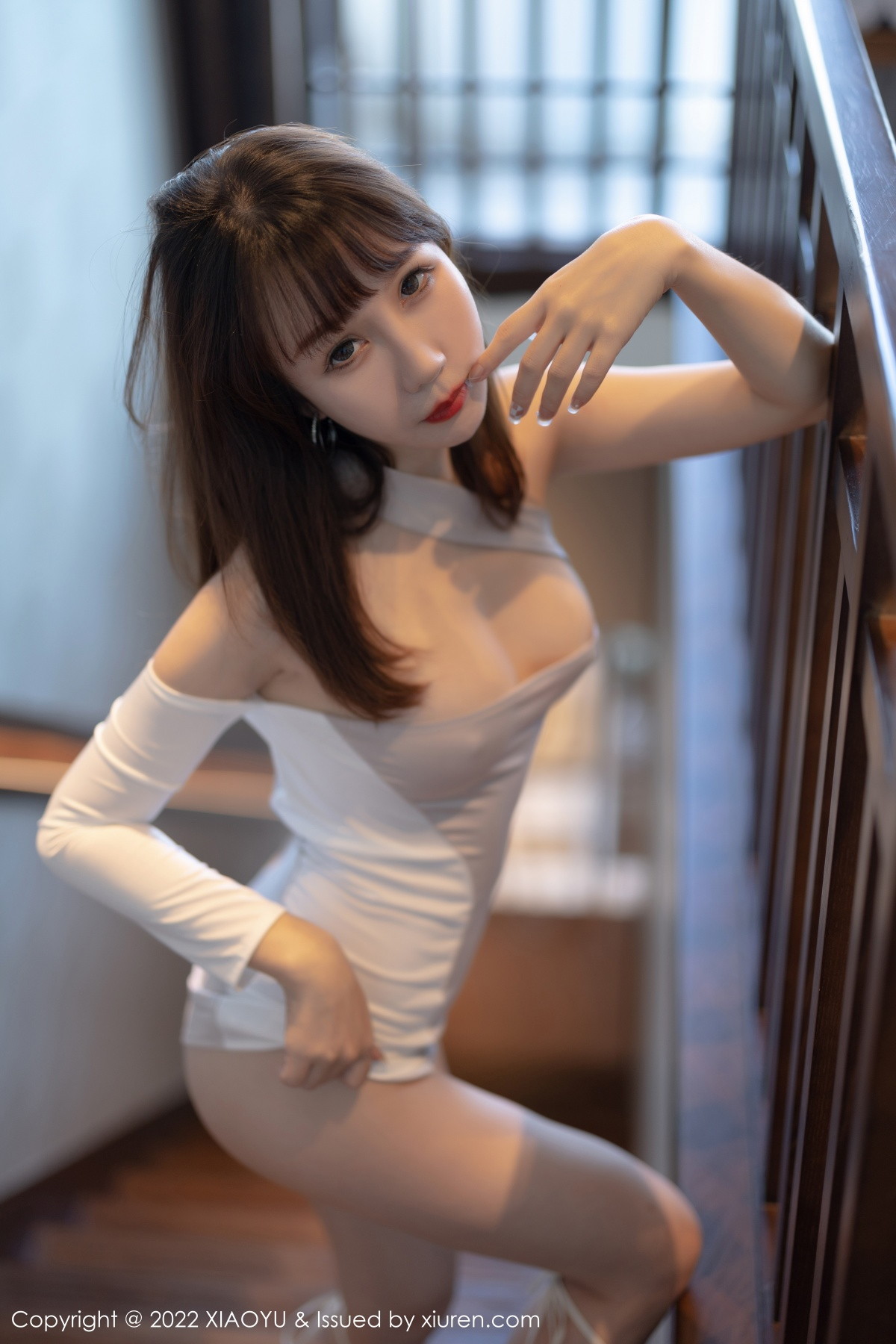 xgyw.top_[XiaoYu画语界]Vol.900_模特波巧酱浅紫色露肩连衣短裙配白色高跟秀曼妙身姿迷人写真81P