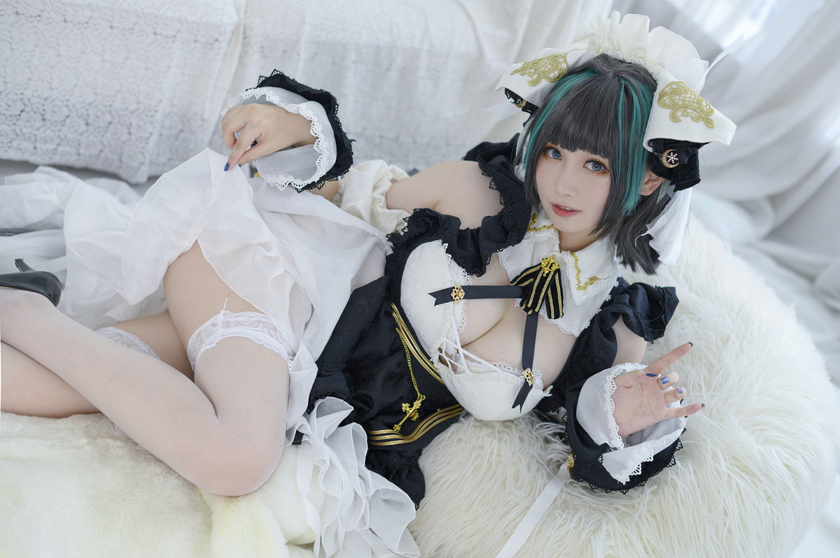 xgyw.top_二次元美少女PAKI酱柴郡主题性感露胸薄纱裙配白丝袜秀豪乳翘臀诱惑写真40P