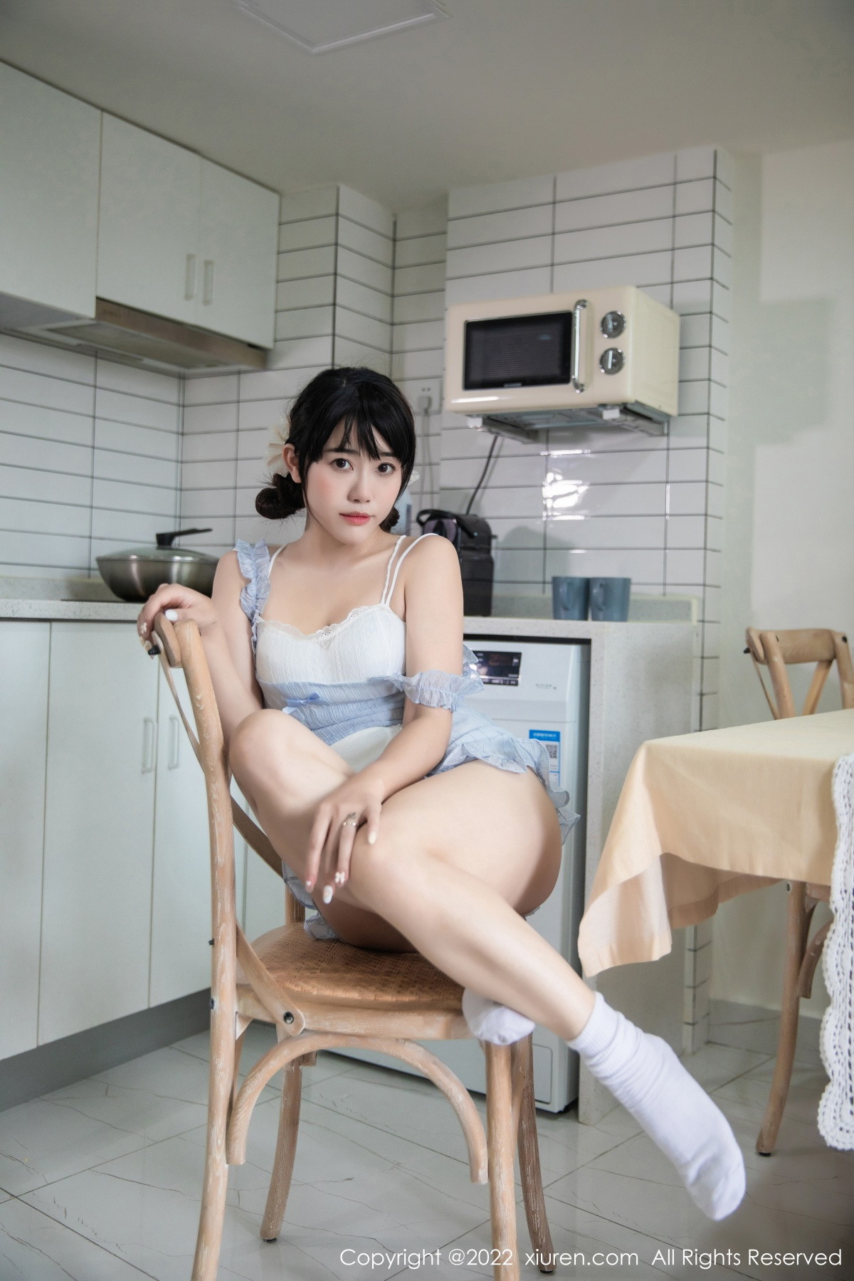 xgyw.top_XiuRen第5834期_模特严利娅Yuliya私房性感浅蓝色女仆服饰秀翘臀美腿诱惑写真53P