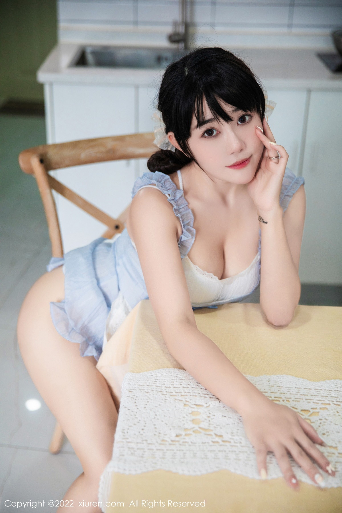 xgyw.top_XiuRen第5834期_模特严利娅Yuliya私房性感浅蓝色女仆服饰秀翘臀美腿诱惑写真53P