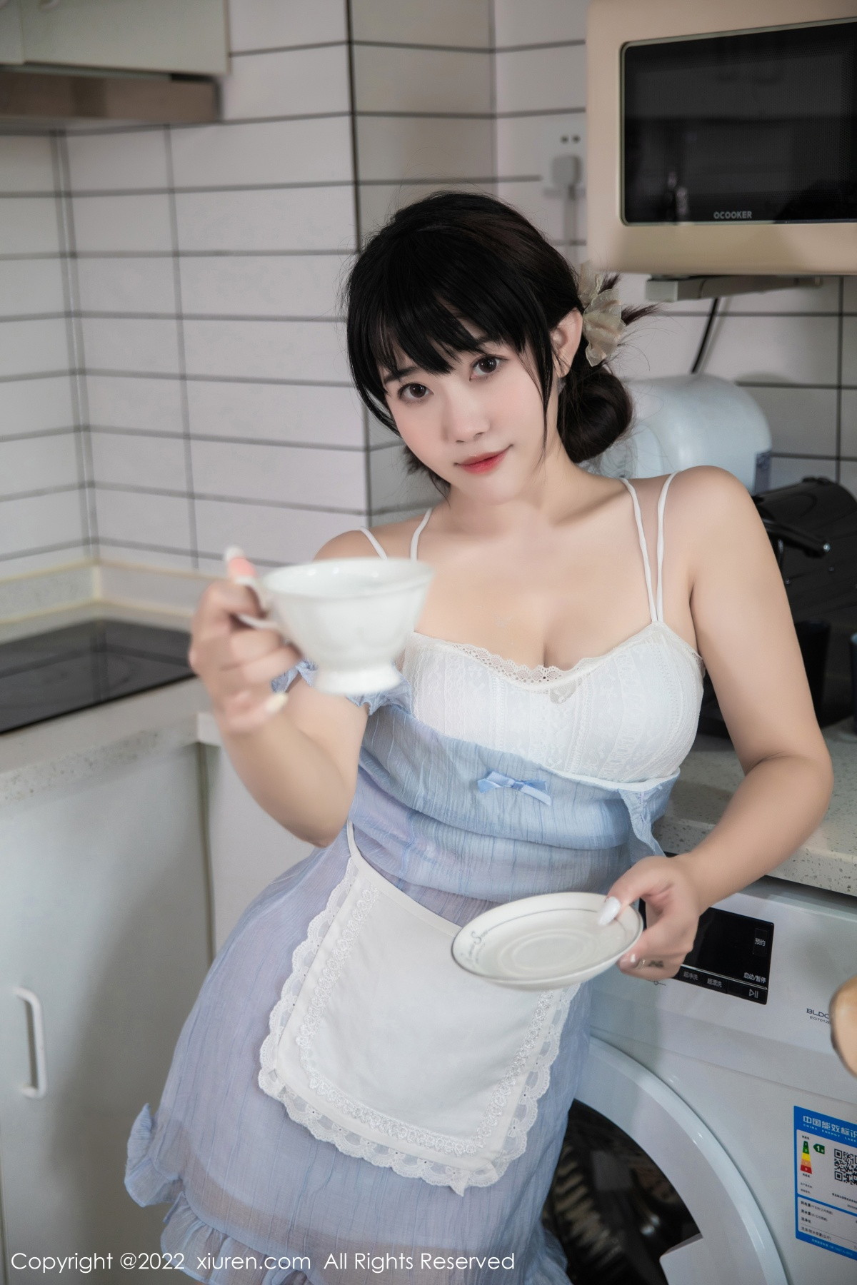 xgyw.top_XiuRen第5834期_模特严利娅Yuliya私房性感浅蓝色女仆服饰秀翘臀美腿诱惑写真53P