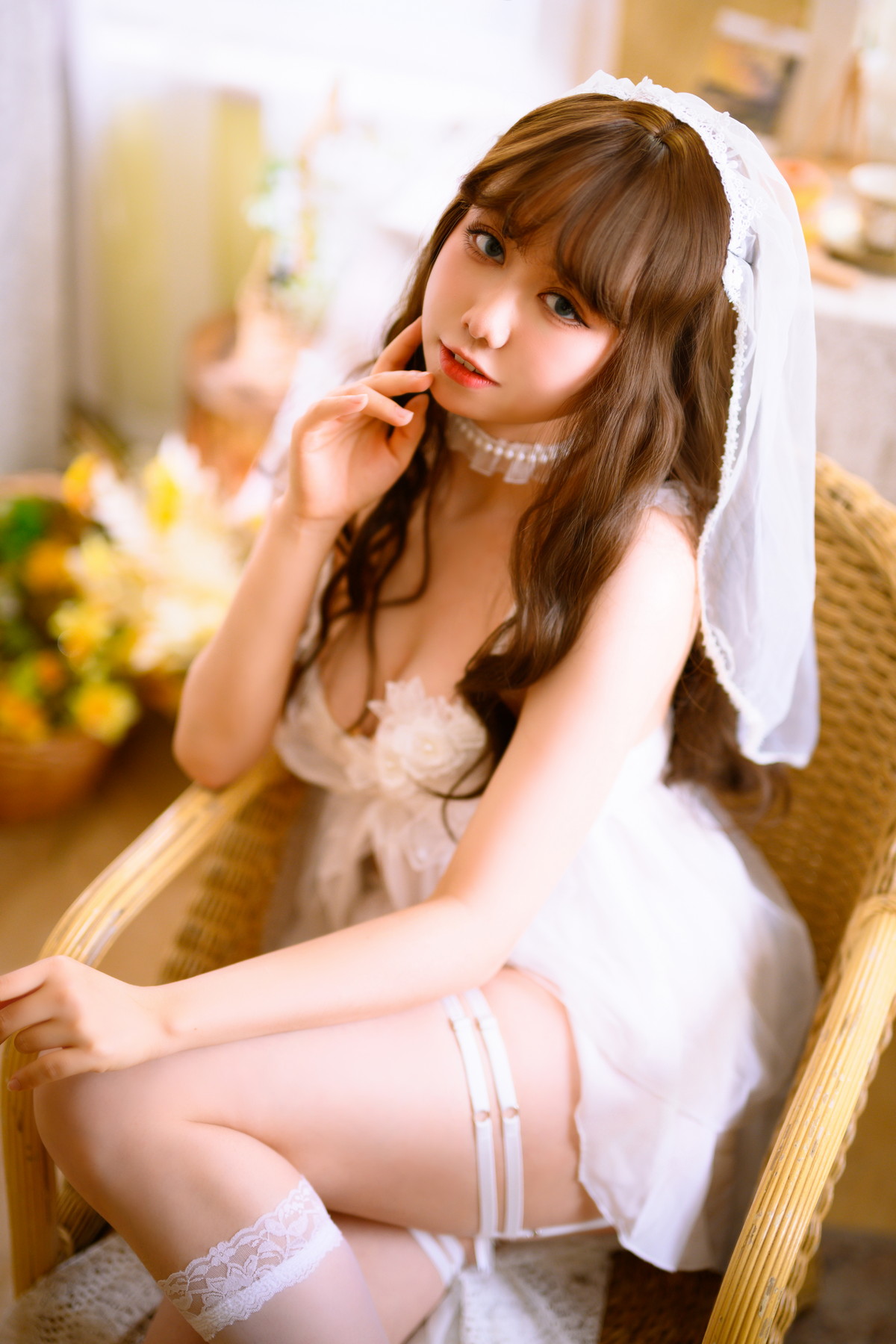 xgyw.top_网络美女渡边早季Saki婚纱主题私房性感白色薄透婚纱配白色蕾丝袜诱惑写真30P