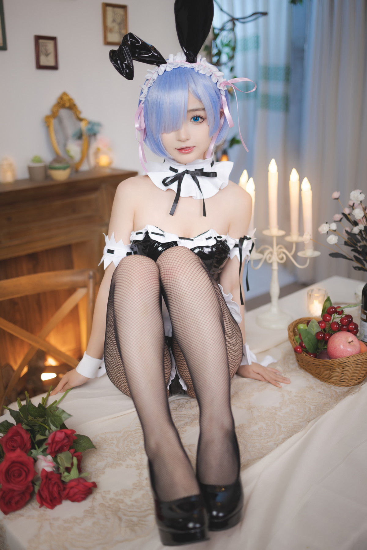 xgyw.top_网络美女桜井宁宁蕾姆兔女郎主题黑色皮质连体衣配黑丝网袜秀美腿诱惑写真34P