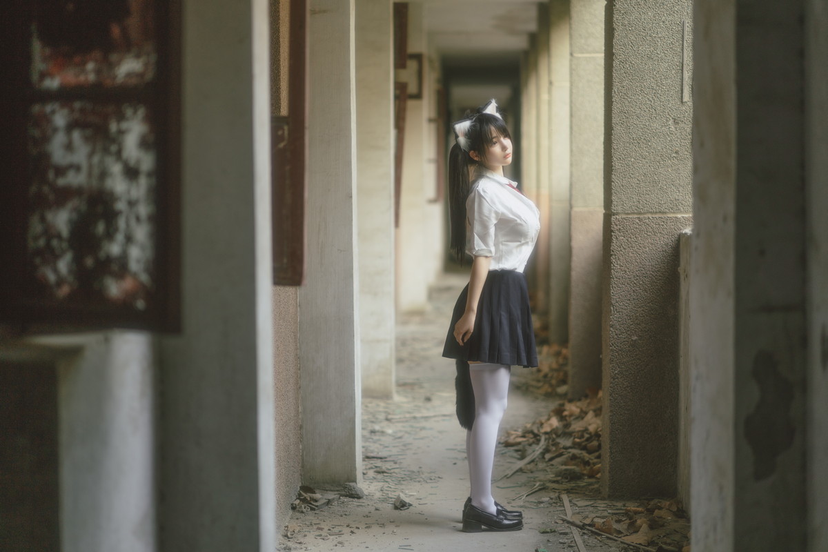 xgyw.top_网络美女桜井宁宁废墟JK主题户外脱性感JK制服露傲人豪乳遮点极致诱惑写真74P