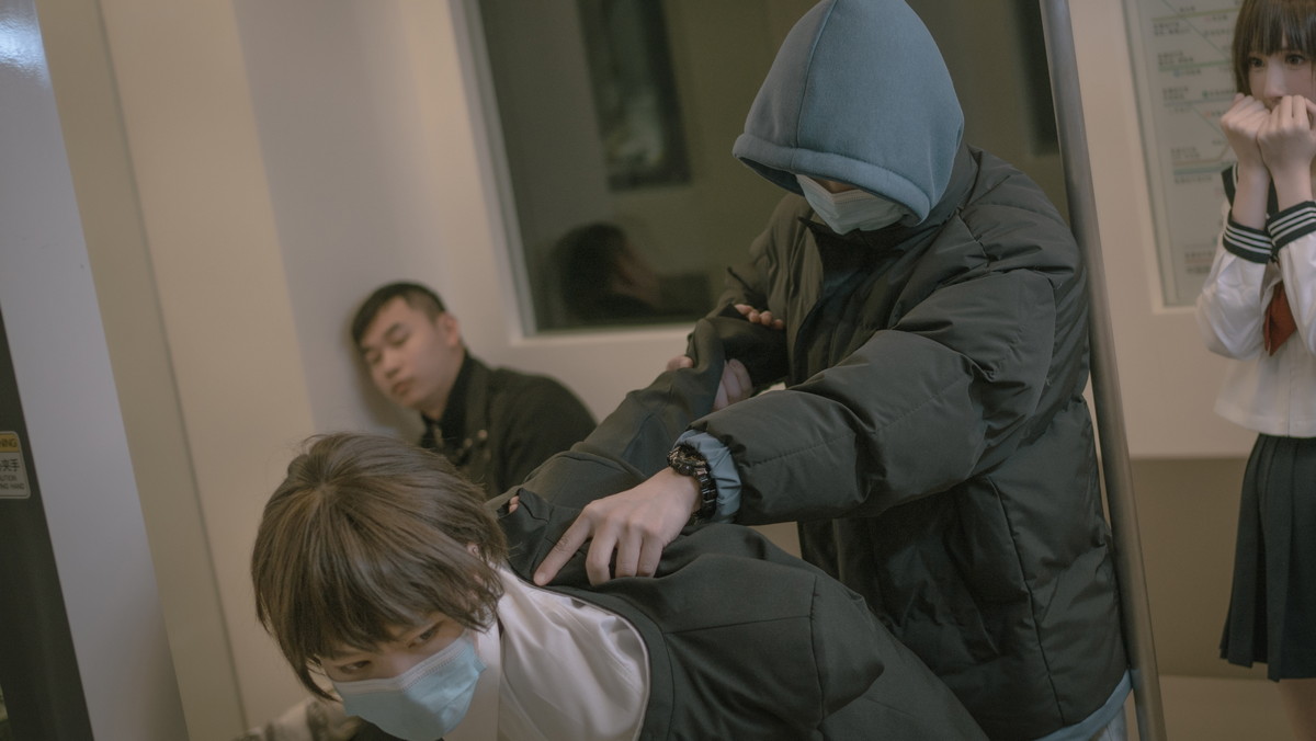 xgyw.top_网络美女西园寺南歌电车物语主题电车性侵主题半脱内衣撩人姿势惹火诱惑写真145P