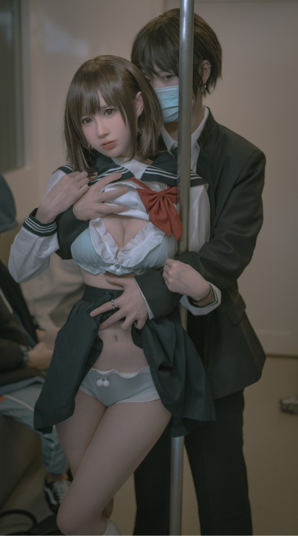 xgyw.top_网络美女西园寺南歌电车物语主题电车性侵主题半脱内衣撩人姿势惹火诱惑写真145P
