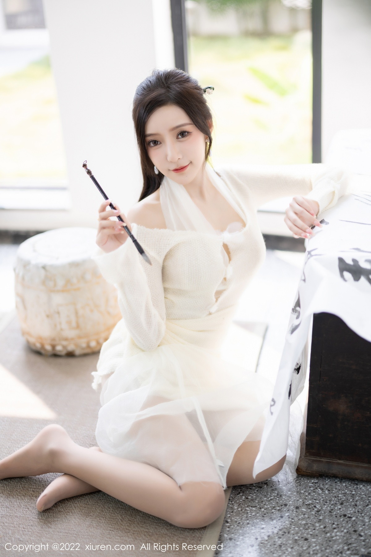 xgyw.top_XiuRen第5846期_女神王馨瑶yanni性感白色连衣裙配超薄肉丝秀翘臀美腿诱惑写真87P
