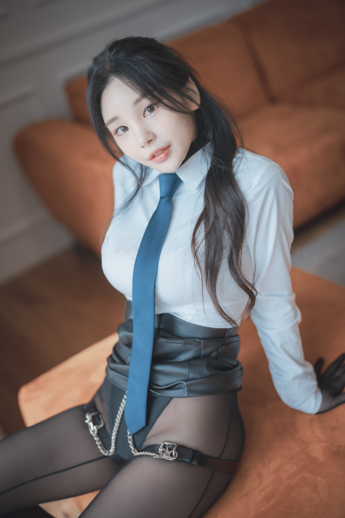 xgyw.top_[DJAWA]No.223_模特Yeeun_Ds Relationship主题私房性感连体黑丝秀翘臀美腿诱惑写真195P