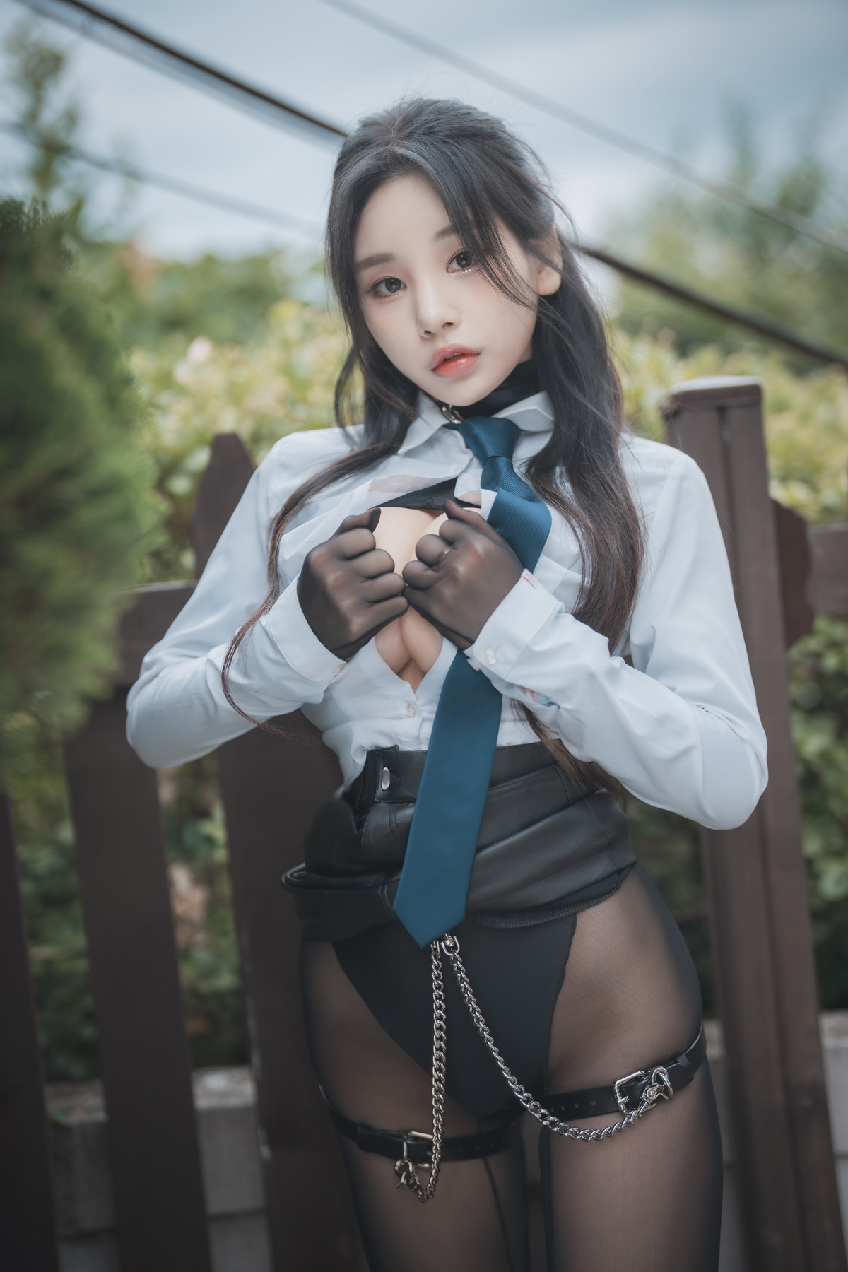 xgyw.top_[DJAWA]No.223_模特Yeeun_Ds Relationship主题私房性感连体黑丝秀翘臀美腿诱惑写真195P