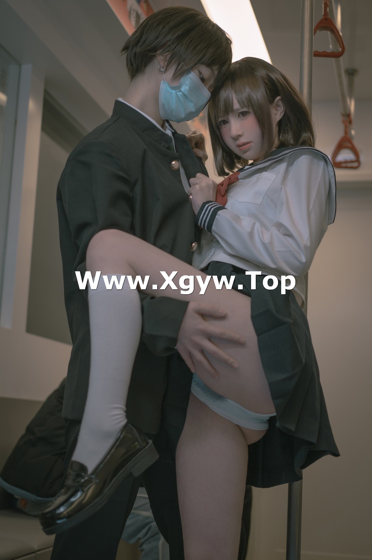 xgyw.top_网络美女西园寺南歌电车物语主题电车性侵主题半脱内衣撩人姿势惹火诱惑写真145P