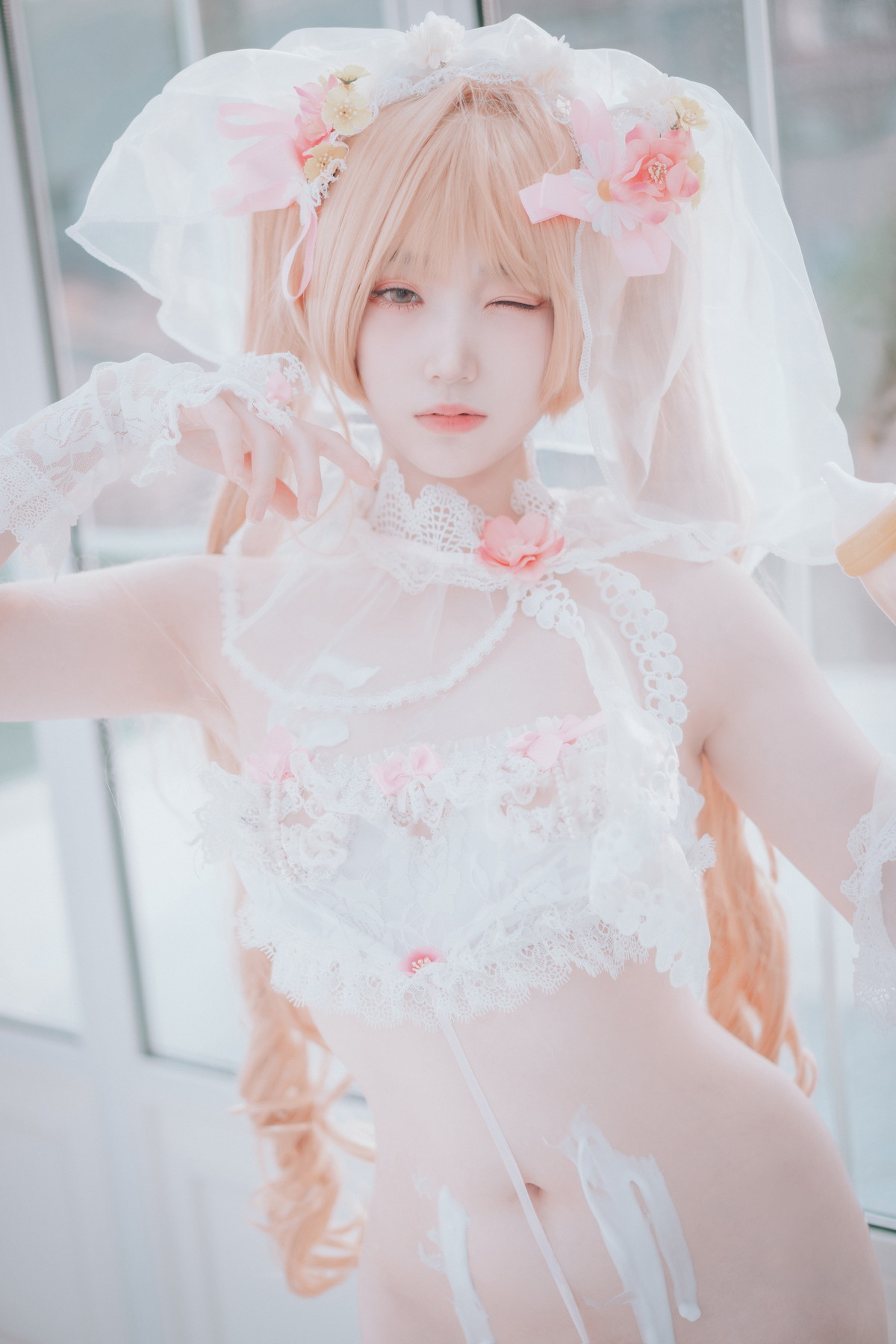 xgyw.top_[DJAWA]No.224_模特Bambi_God Mother Heket主题性感粉白色情趣服秀火辣身材诱惑写真201P