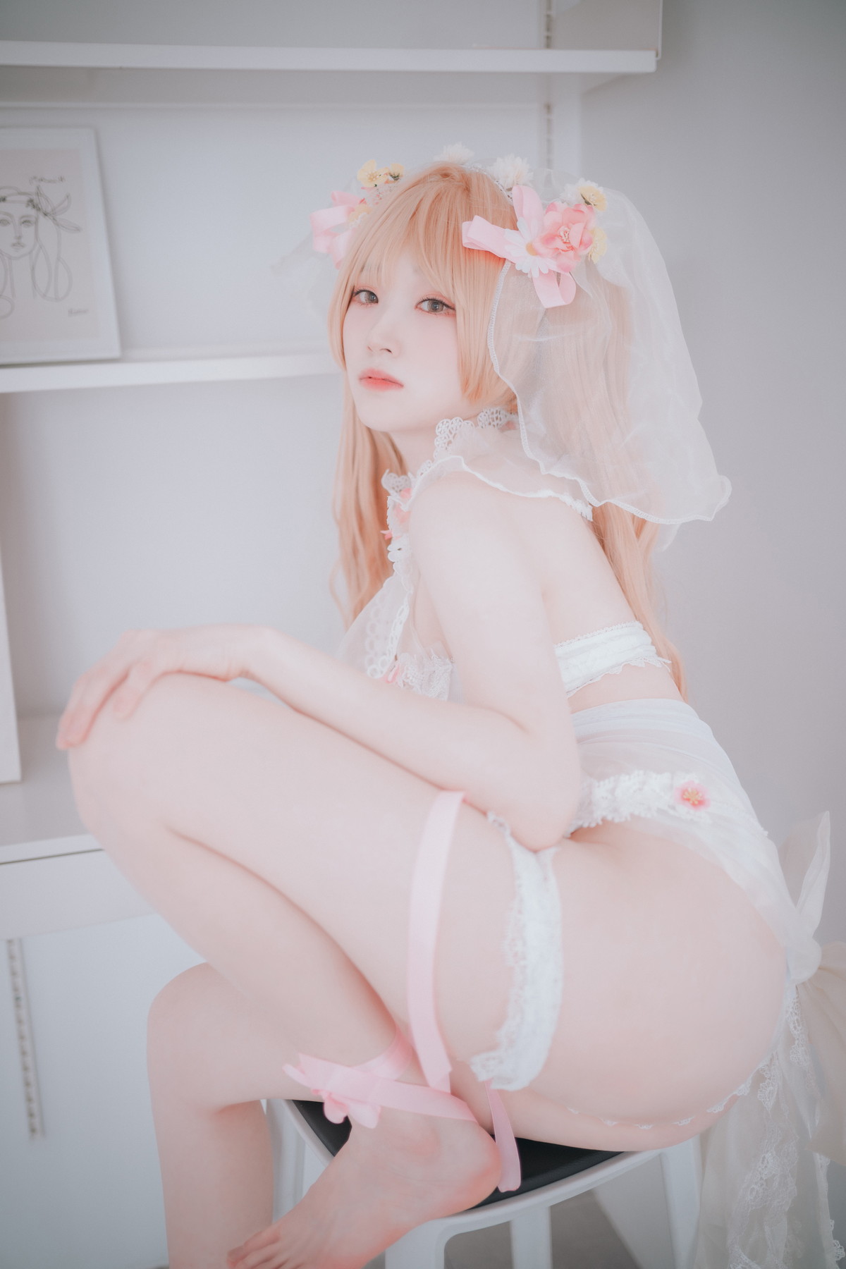 xgyw.top_[DJAWA]No.224_模特Bambi_God Mother Heket主题性感粉白色情趣服秀火辣身材诱惑写真201P