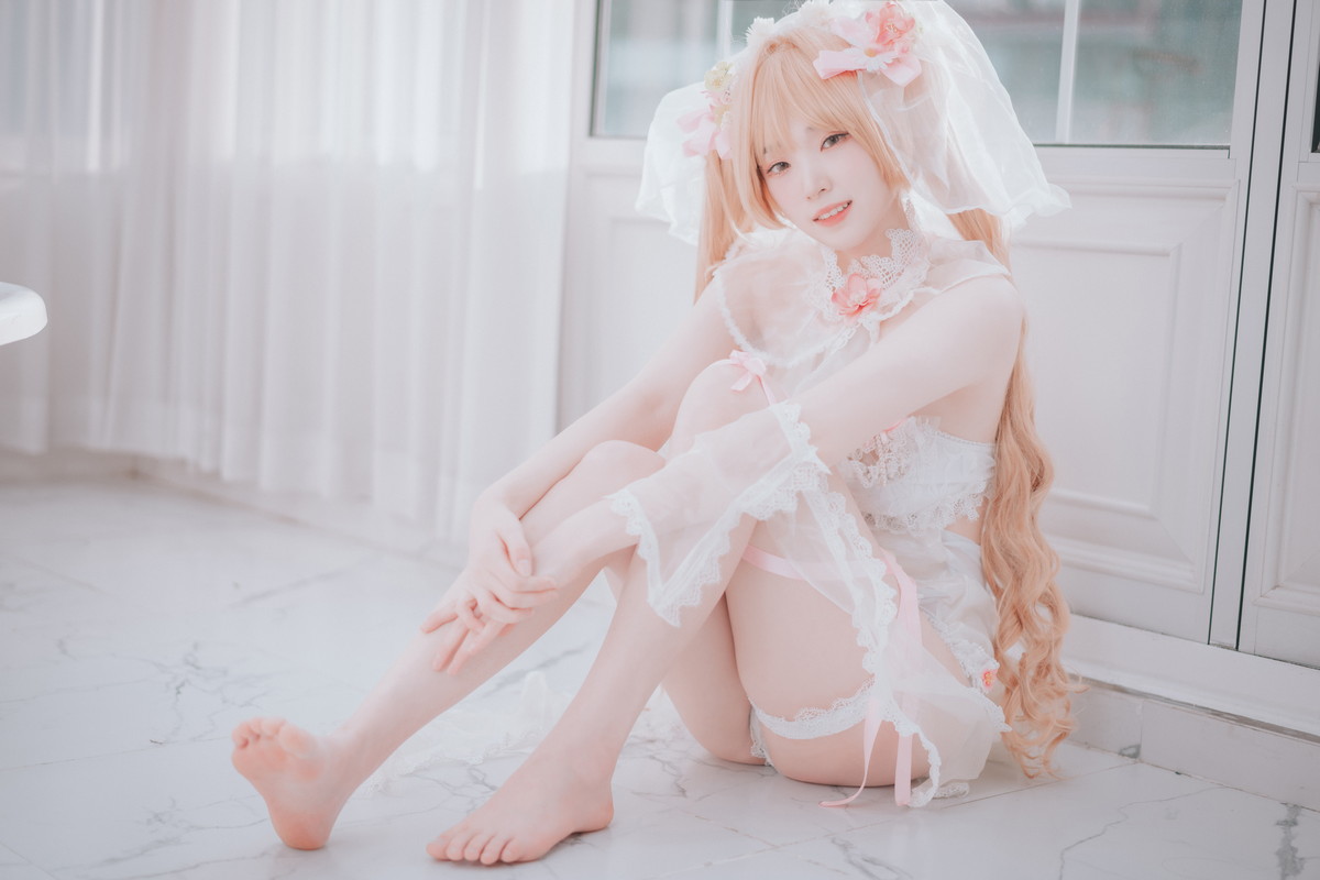 xgyw.top_[DJAWA]No.224_模特Bambi_God Mother Heket主题性感粉白色情趣服秀火辣身材诱惑写真201P