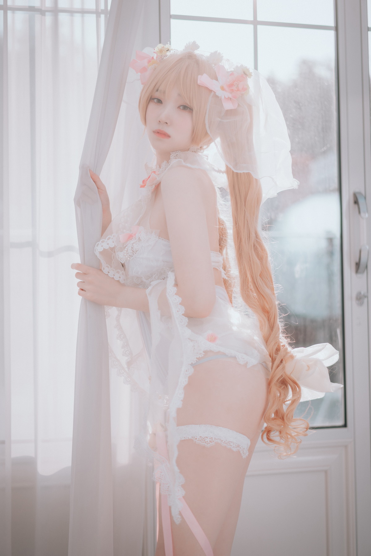 xgyw.top_[DJAWA]No.224_模特Bambi_God Mother Heket主题性感粉白色情趣服秀火辣身材诱惑写真201P