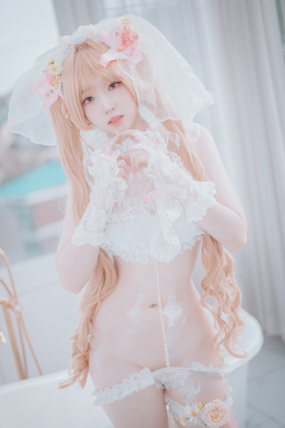 xgyw.top_[DJAWA]No.224_模特Bambi_God Mother Heket主题性感粉白色情趣服秀火辣身材诱惑写真201P