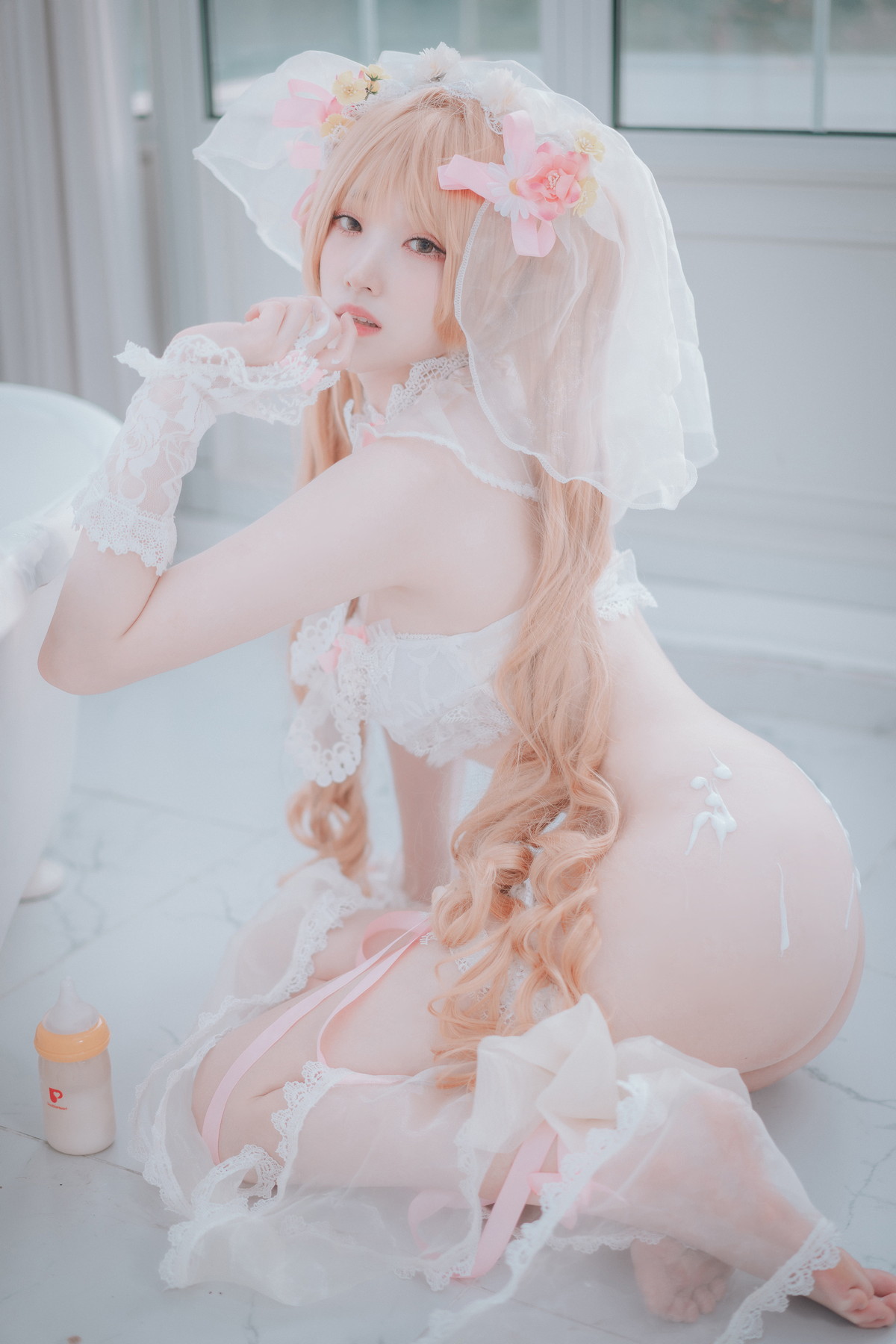 xgyw.top_[DJAWA]No.224_模特Bambi_God Mother Heket主题性感粉白色情趣服秀火辣身材诱惑写真201P