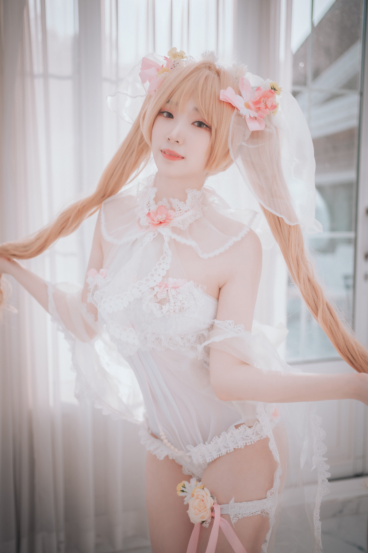 xgyw.top_[DJAWA]No.224_模特Bambi_God Mother Heket主题性感粉白色情趣服秀火辣身材诱惑写真201P