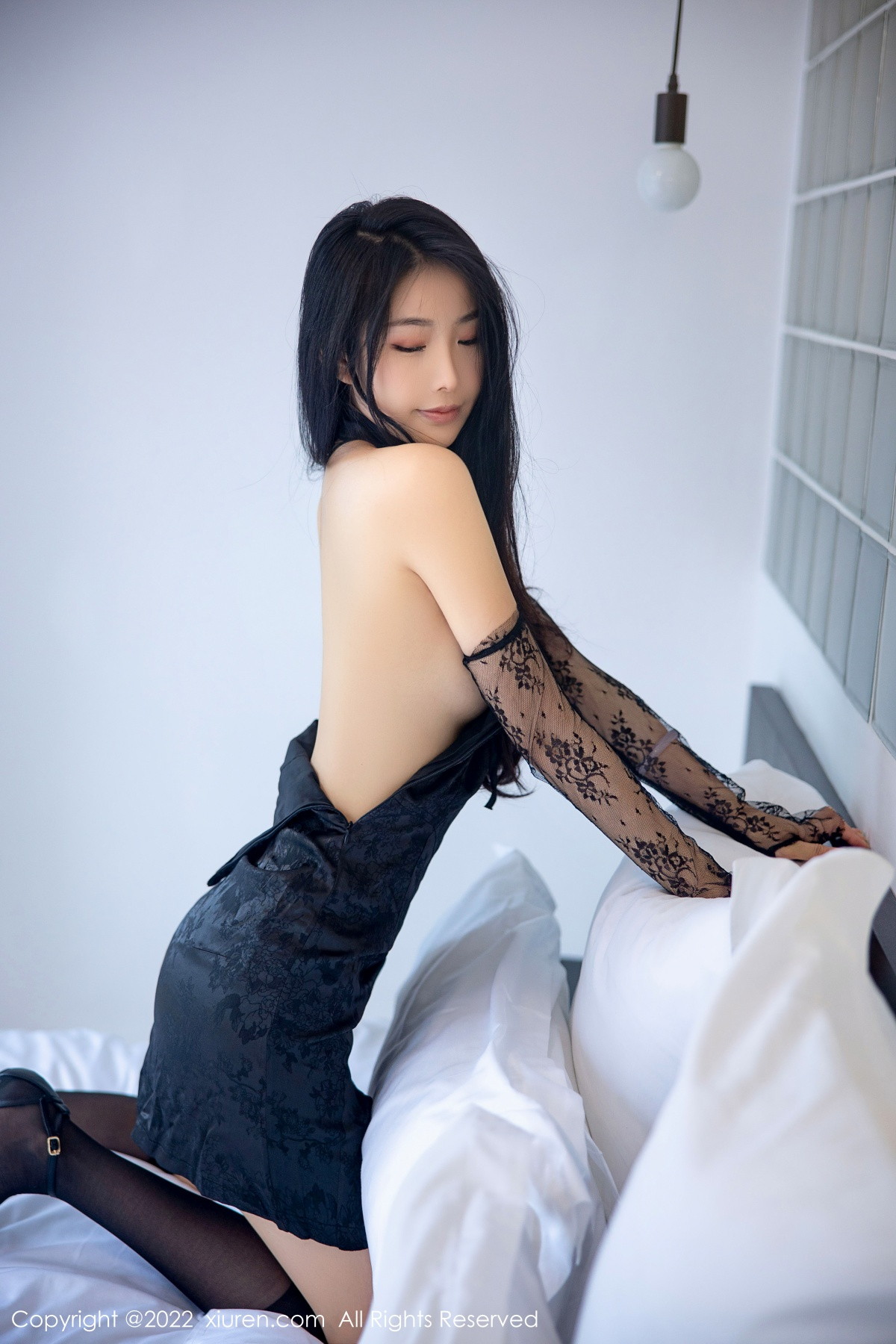 xgyw.top_XiuRen第5864_模特苏苏阿性感黑色轻透情趣服配超薄黑丝秀绝美身姿诱惑写真79P