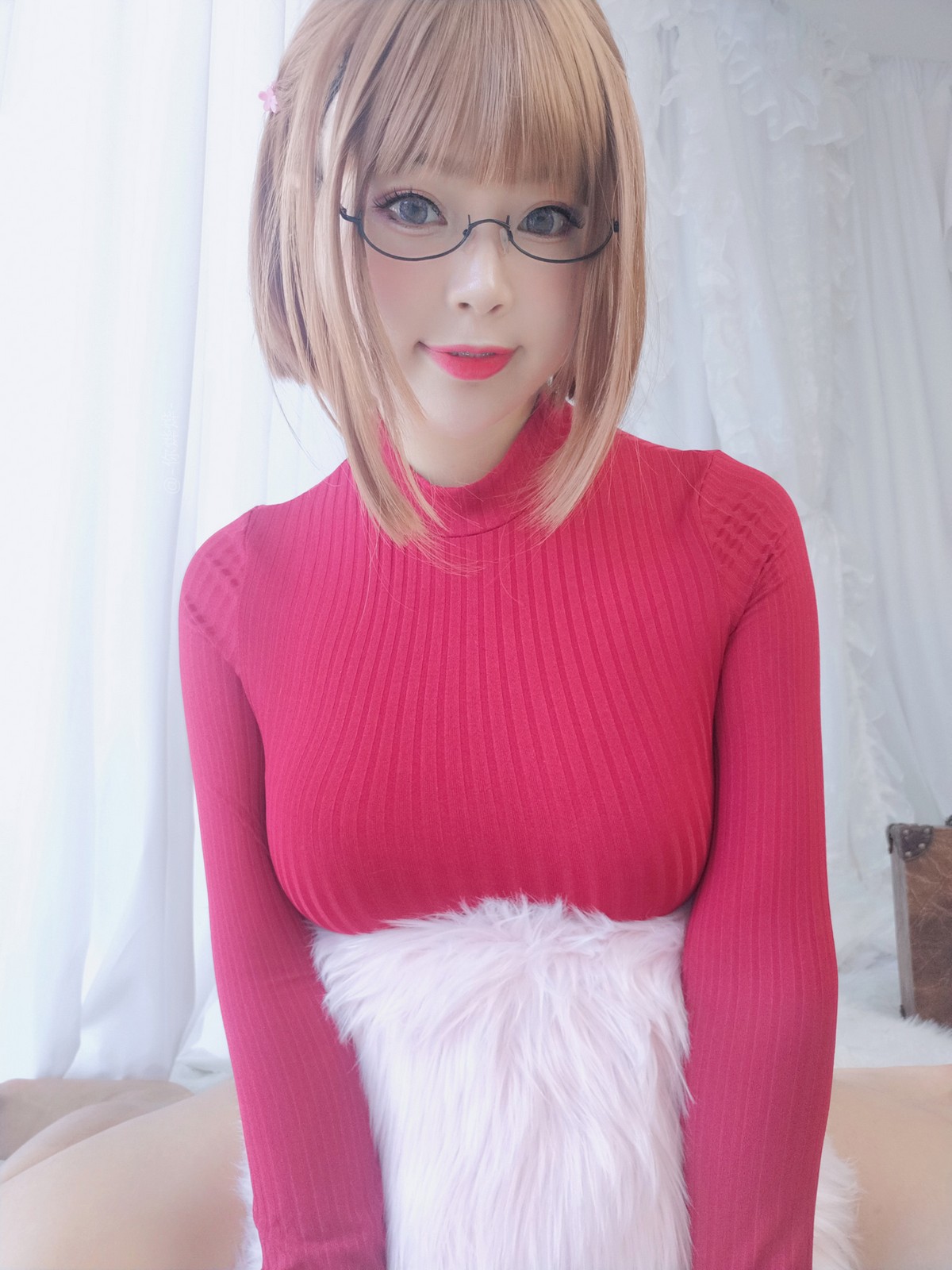 xgyw.top_Coser妹子你烨烨马修主题黑色露胸连体衣 红色连体衣配超薄黑丝秀翘臀诱惑写真127P