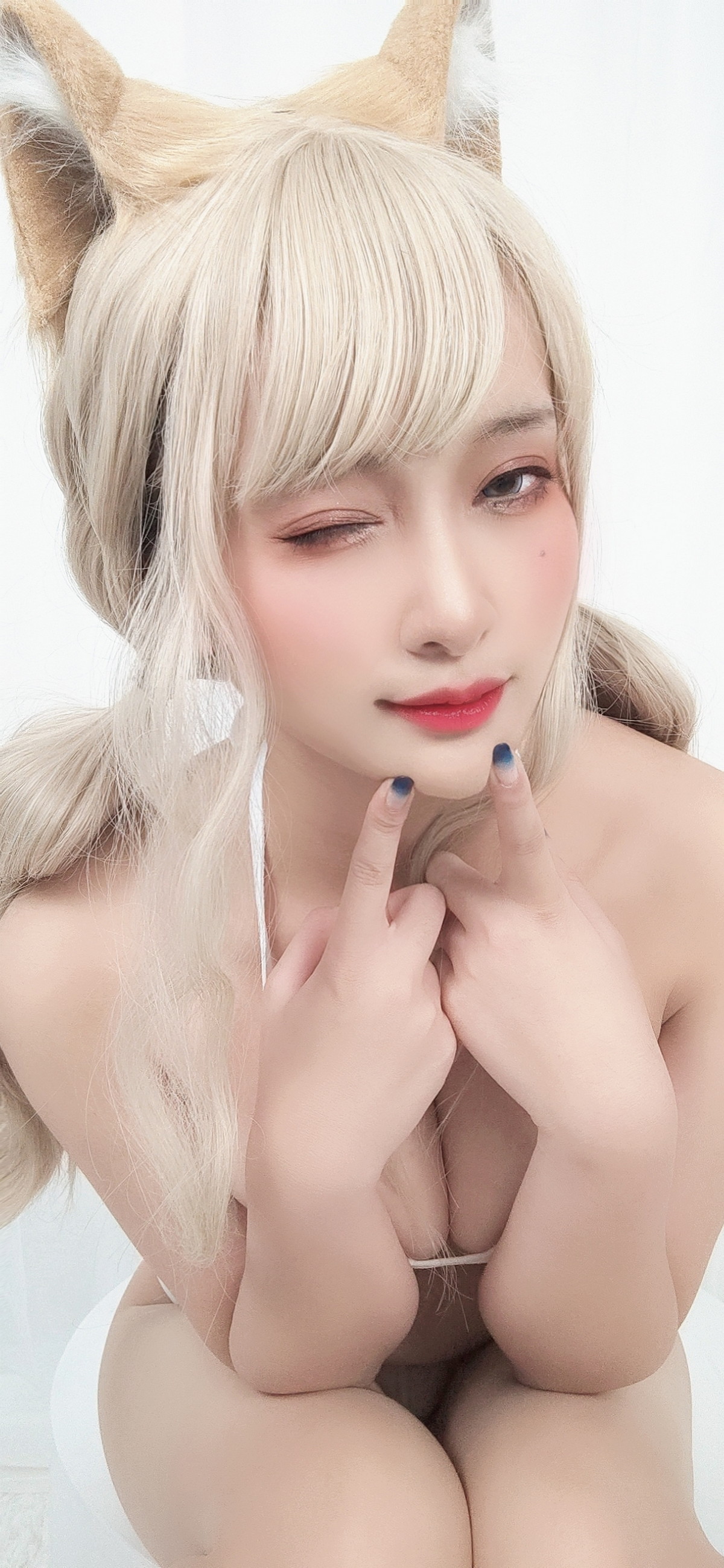 xgyw.top_动漫博主洛璃LoLiSAMA橘猫护士主题脱护士装露性感内衣配超薄肉丝诱惑写真107P