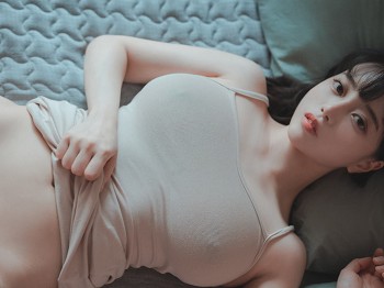 [DJAWA]No.226_车模ZziZzi_New Town Bride主题性感小姐姐厨师装黑色内裤秀蜜桃臀骚扰写真207P