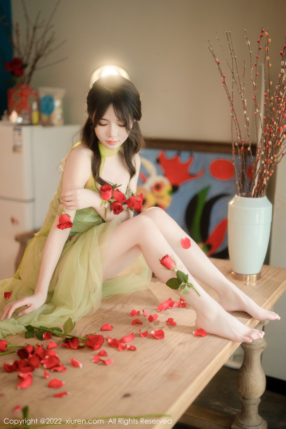 xgyw.top_XiuRen第5875期_模特婠婠么私房性感淡绿色连衣裙秀曼妙身姿白嫩美腿诱惑写真85P