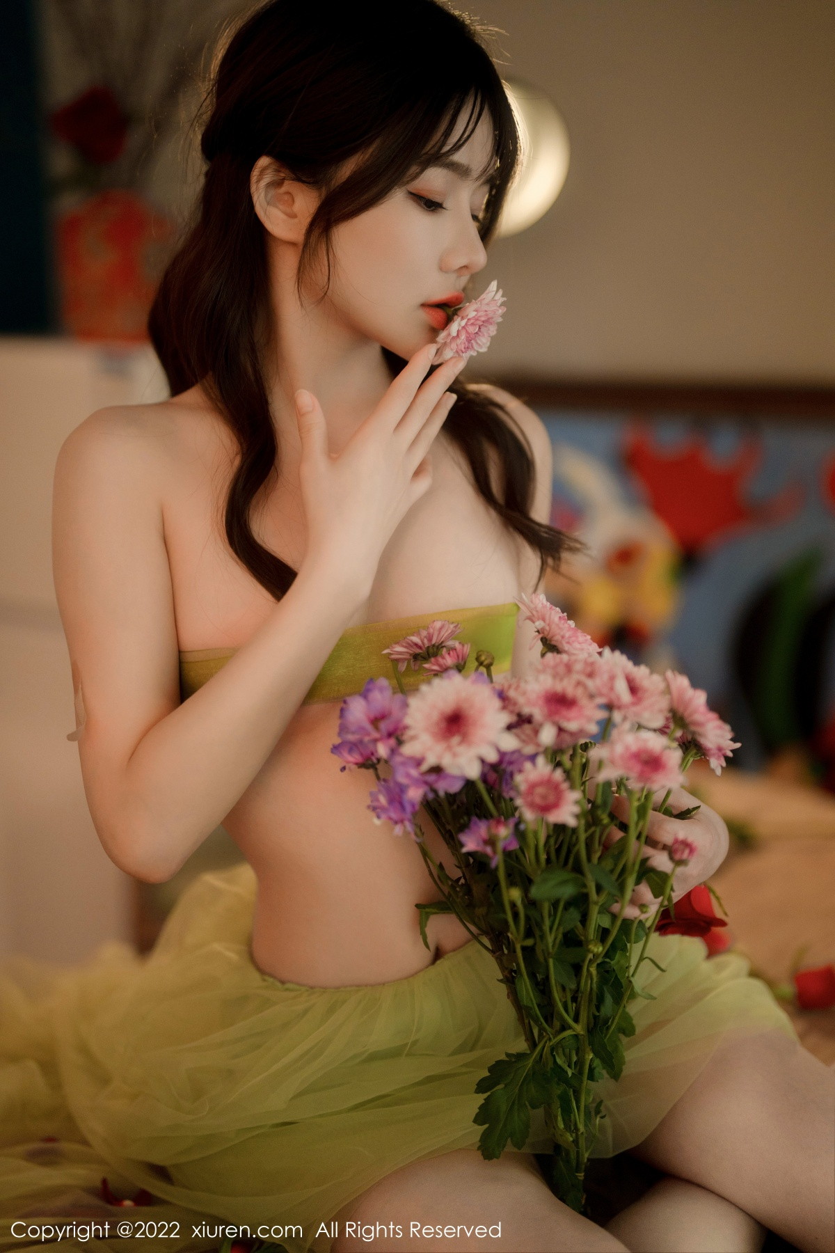 xgyw.top_XiuRen第5875期_模特婠婠么私房性感淡绿色连衣裙秀曼妙身姿白嫩美腿诱惑写真85P