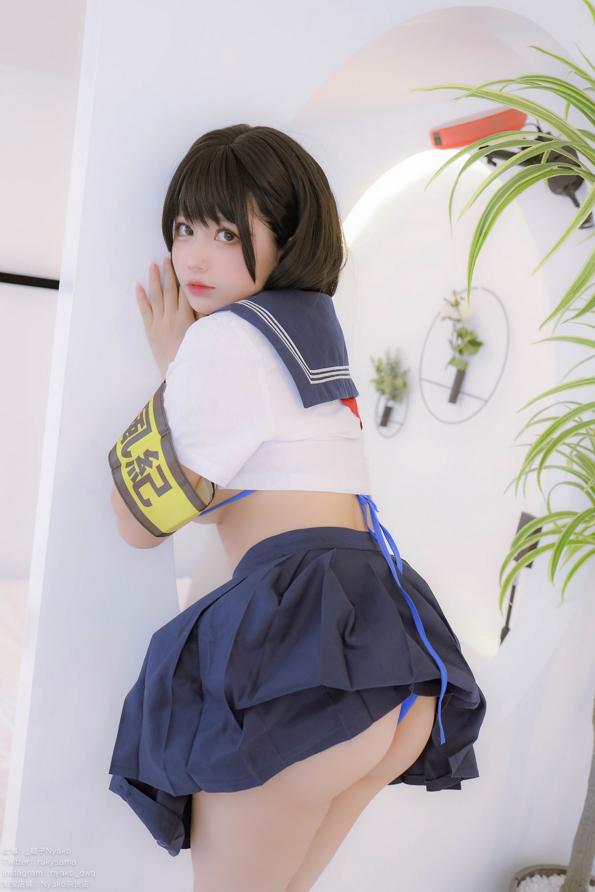 xgyw.top_网络美女Nyako喵子风纪委员主题私房半脱性感学生装露风纪内衣撩人诱惑写真85P