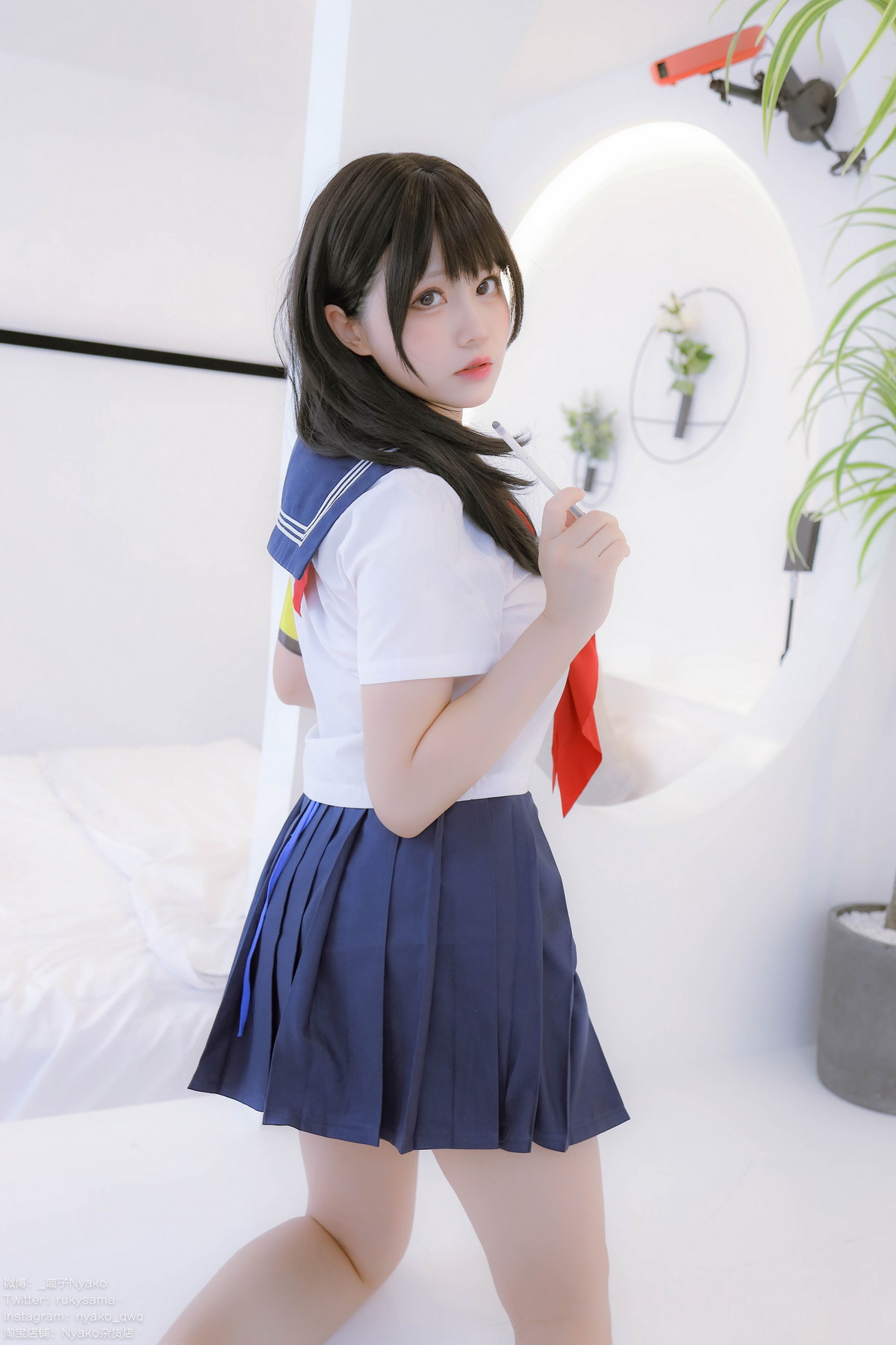 xgyw.top_网络美女Nyako喵子风纪委员主题私房半脱性感学生装露风纪内衣撩人诱惑写真85P