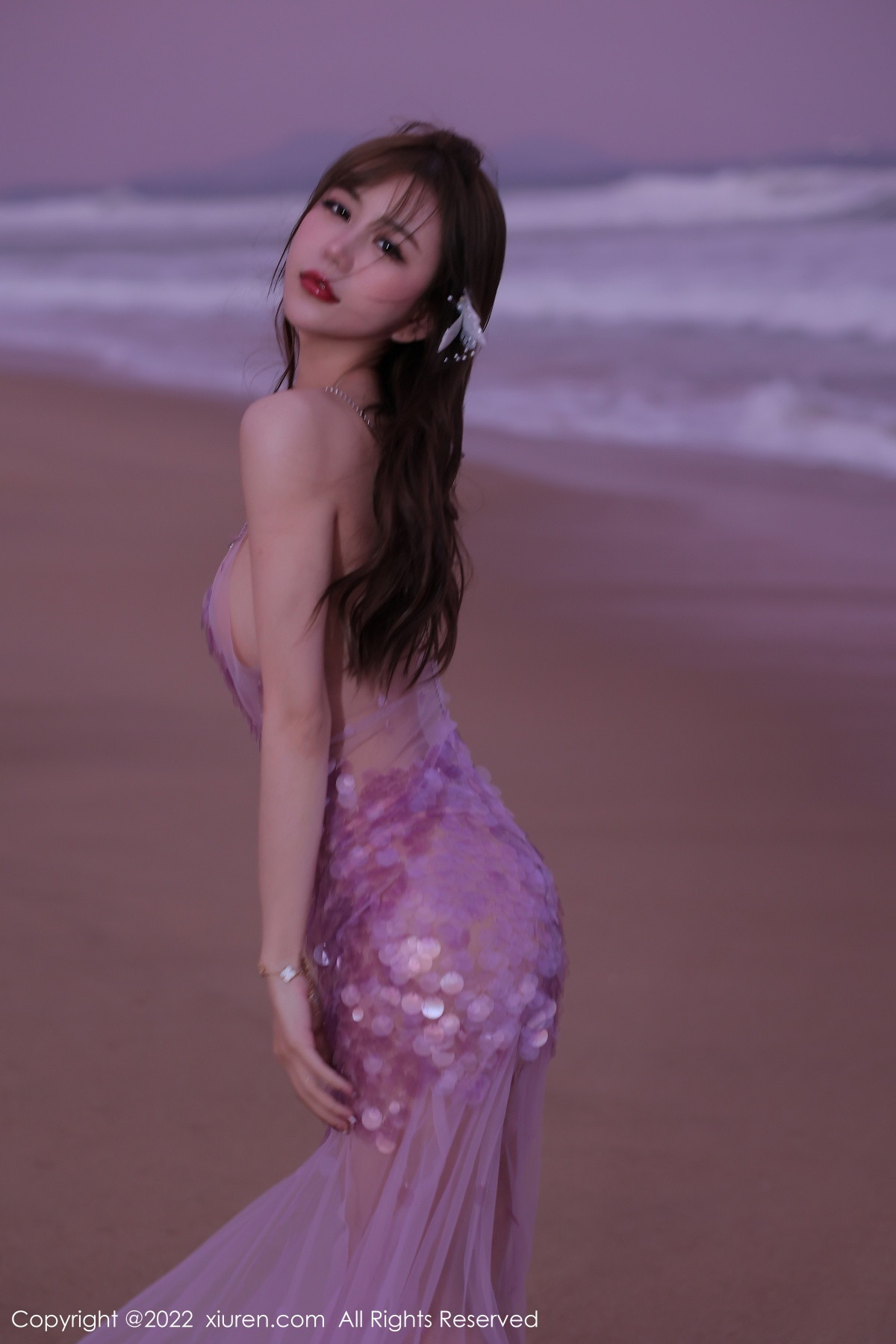 xgyw.top_XiuRen第5890期_模特tina_甜仔海南旅拍沙滩场景粉色真空裙秀凹凸身材诱惑写真53P