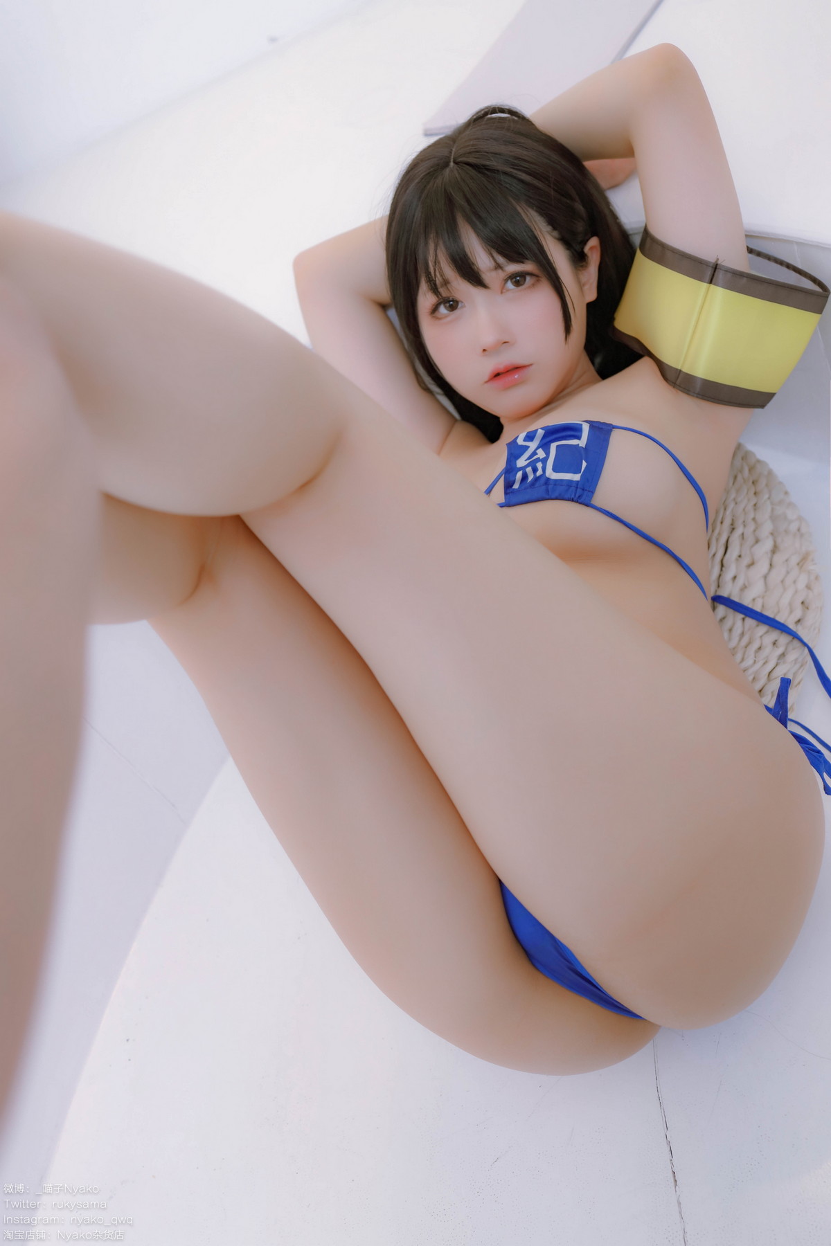 xgyw.top_网络美女Nyako喵子风纪委员主题私房半脱性感学生装露风纪内衣撩人诱惑写真85P