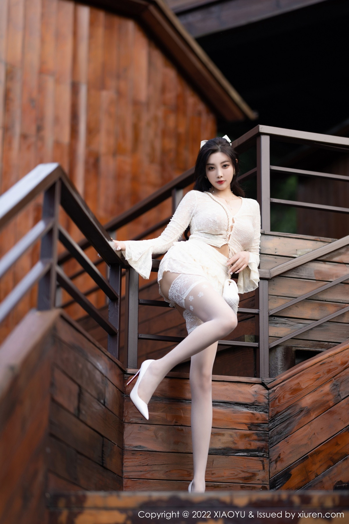 xgyw.top_[XiaoYu画语界]Vol.912_女神杨晨晨Yome性感白色薄纱服饰配蕾丝袜秀翘臀美腿诱惑写真90P
