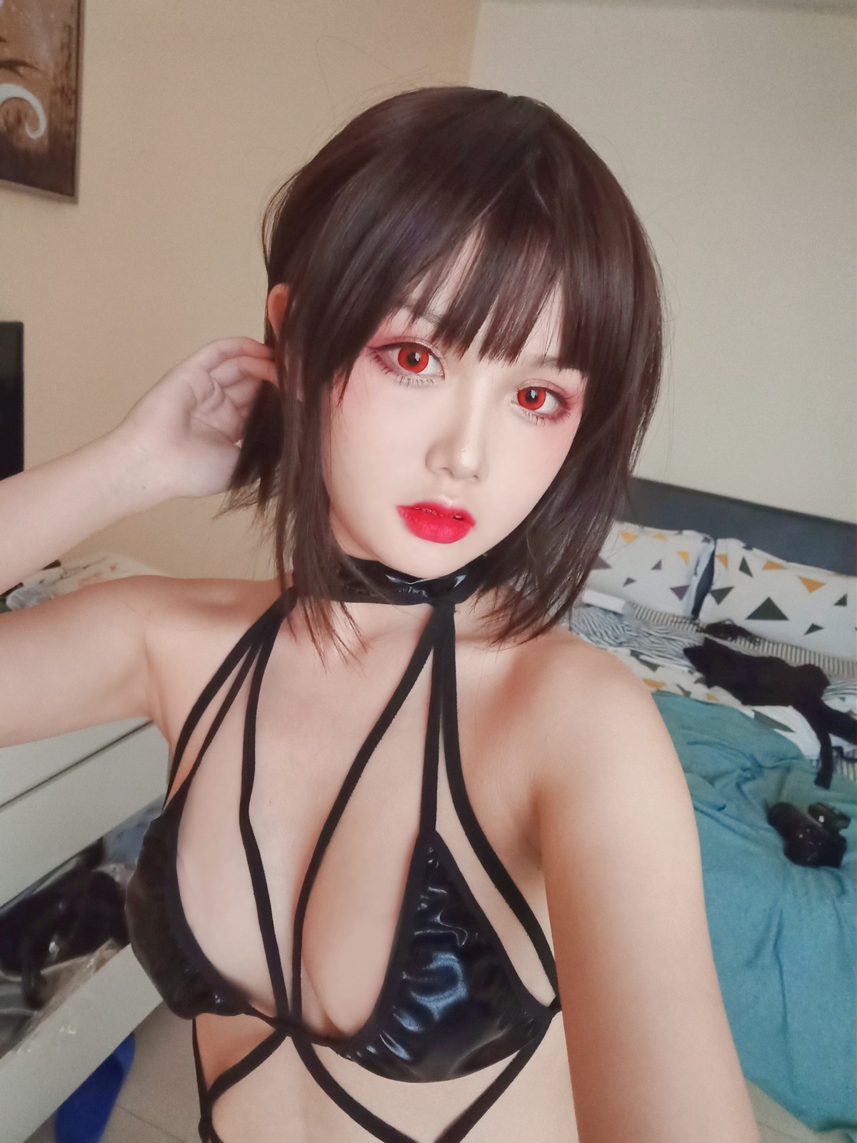xgyw.top_网络美女您的蛋蛋黑色连T裤主题私房性感黑色情趣内衣配黑丝网袜极致诱惑写真33P