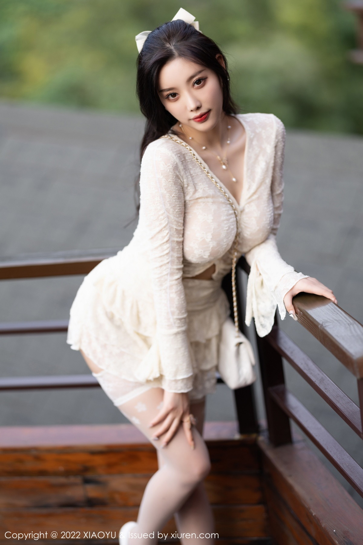 xgyw.top_[XiaoYu画语界]Vol.912_女神杨晨晨Yome性感白色薄纱服饰配蕾丝袜秀翘臀美腿诱惑写真90P