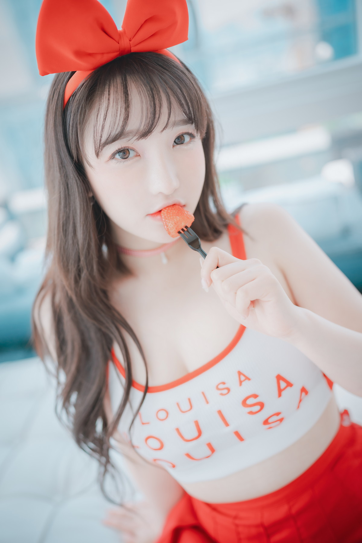 xgyw.top_[DJAWA]No.228_韩国模特Strawberry Girl主题私房性感红色百褶裙半撩露翘臀诱惑写真81P