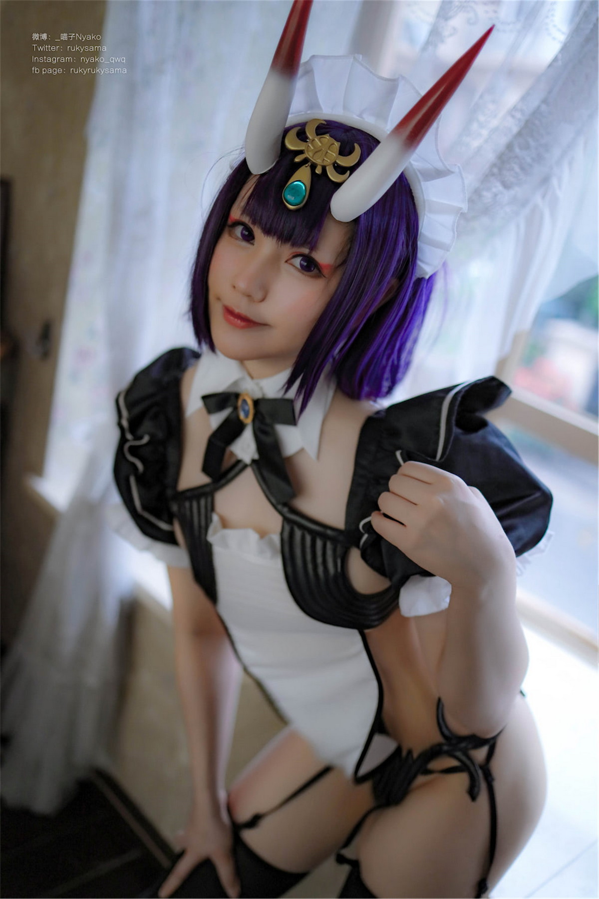 xgyw.top_网络美女Nyako喵子酒吞童子女仆主题私房性感女仆裙配黑丝吊袜秀翘臀诱惑写真42P