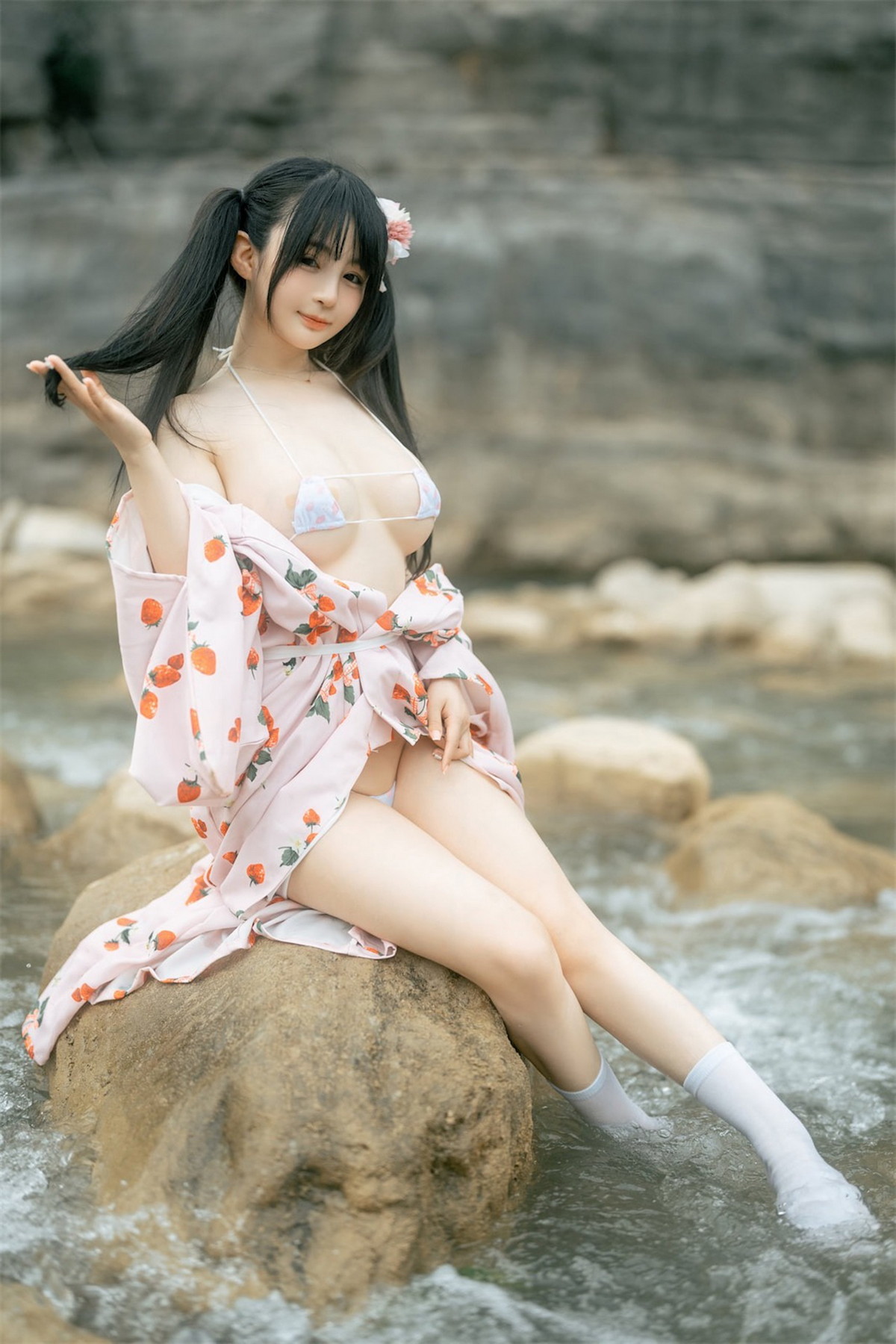 xgyw.top_网络美女桜井宁宁和服浴衣主题户外半脱露性感三点式内衣秀豪乳翘臀诱惑写真76P