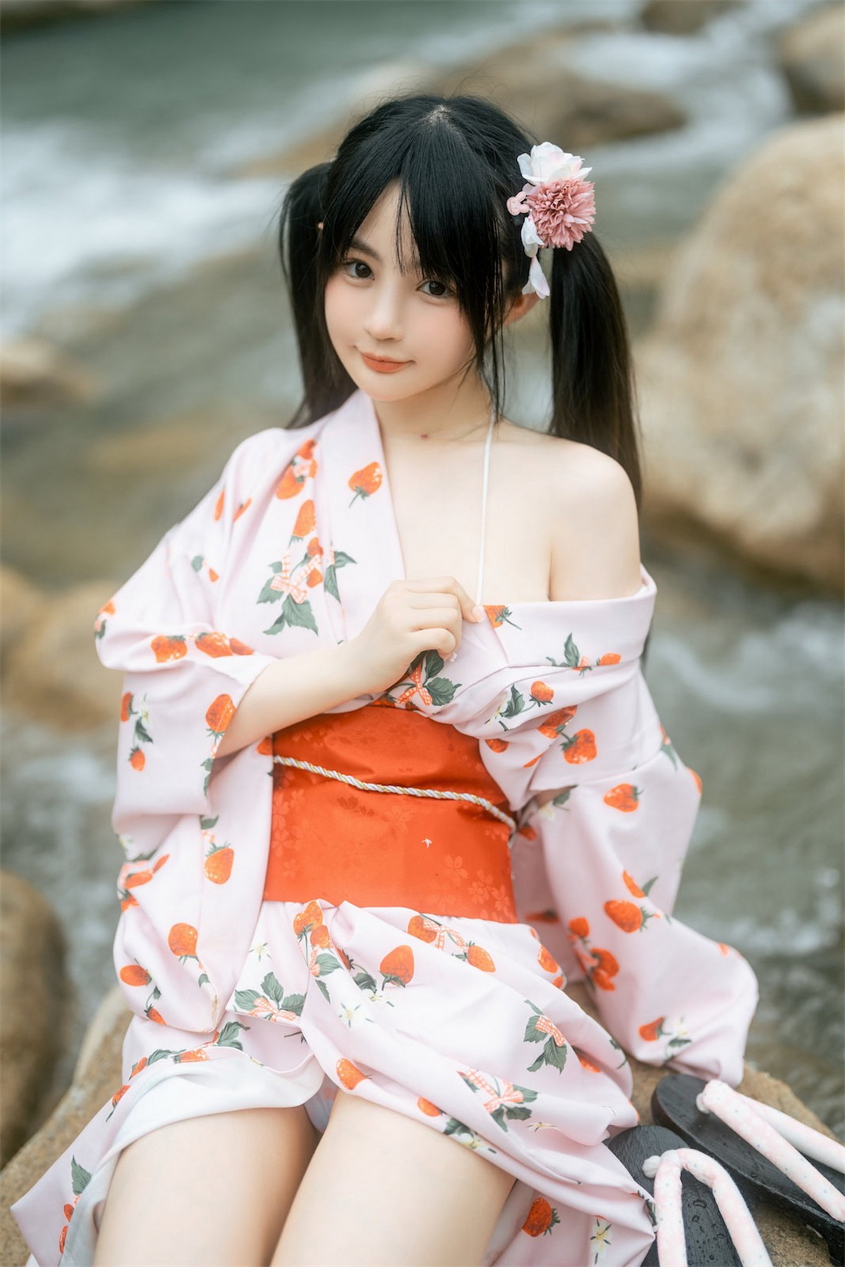 xgyw.top_网络美女桜井宁宁和服浴衣主题户外半脱露性感三点式内衣秀豪乳翘臀诱惑写真76P