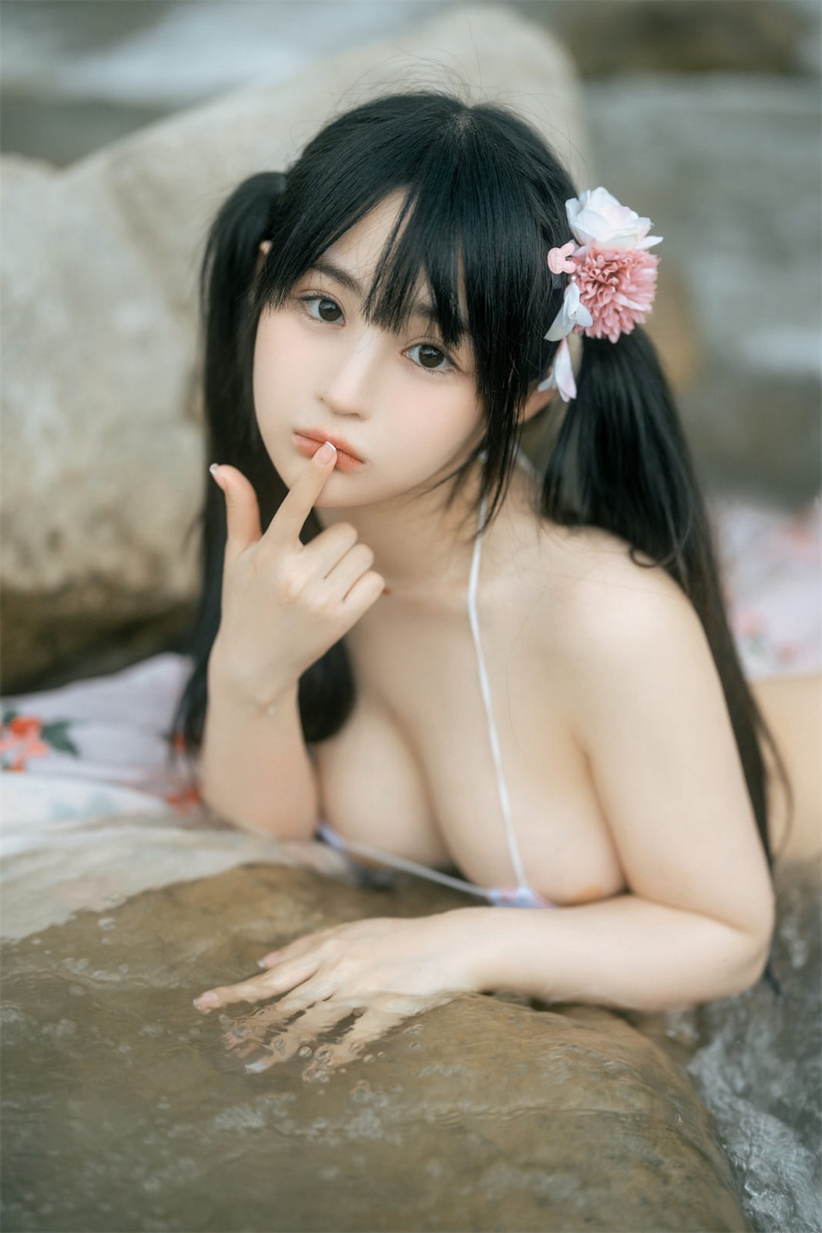xgyw.top_网络美女桜井宁宁和服浴衣主题户外半脱露性感三点式内衣秀豪乳翘臀诱惑写真76P