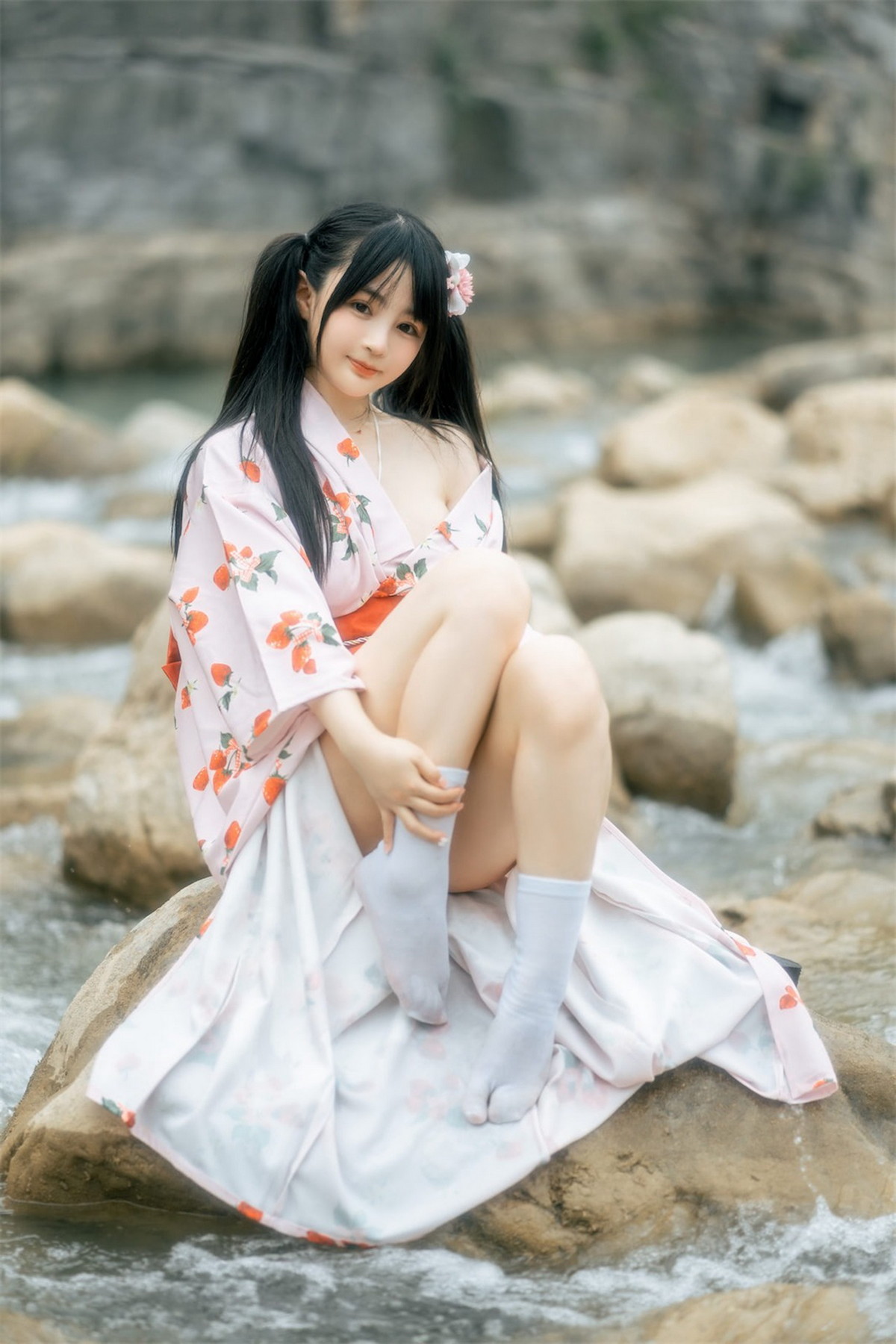 xgyw.top_网络美女桜井宁宁和服浴衣主题户外半脱露性感三点式内衣秀豪乳翘臀诱惑写真76P
