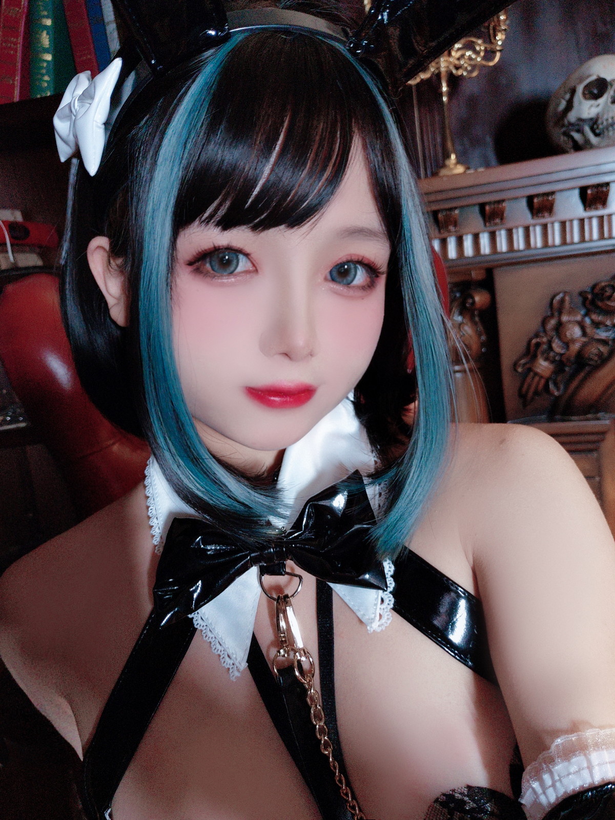 xgyw.top_Cosplay美女日奈娇万圣恶魔皮衣主题性感黑色皮质连体内衣秀豪乳遮点诱惑写真66P