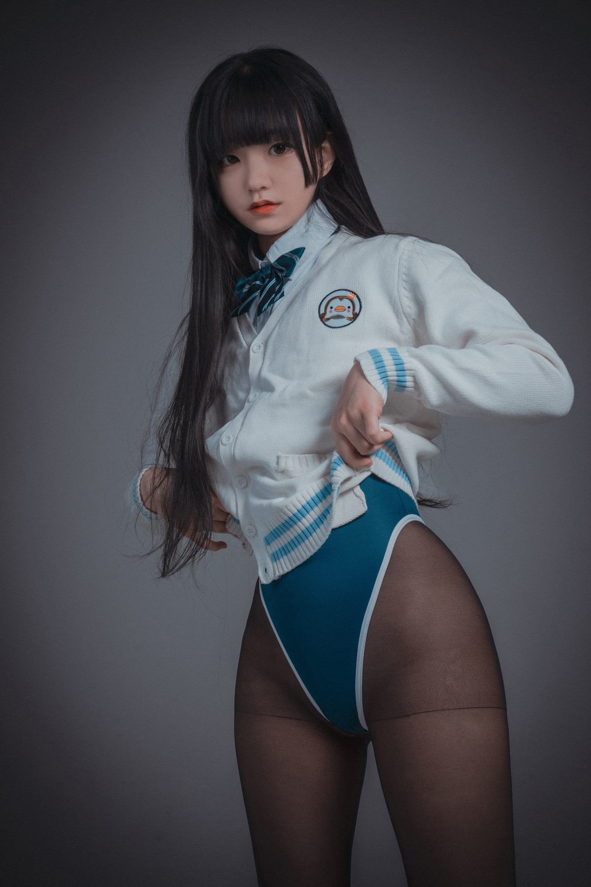 xgyw.top_[DJAWA]No.231_模特Jenny_Swimming Lesson主题性感连体泳衣配超薄黑丝诱惑写真111P