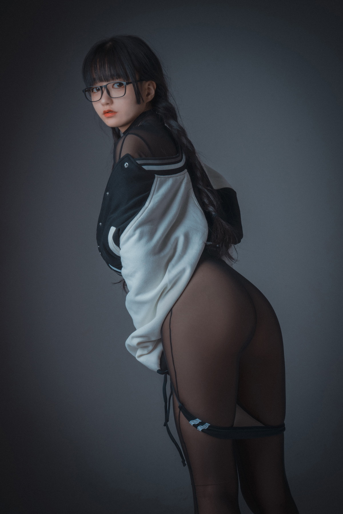 xgyw.top_[DJAWA]No.231_模特Jenny_Swimming Lesson主题性感连体泳衣配超薄黑丝诱惑写真111P