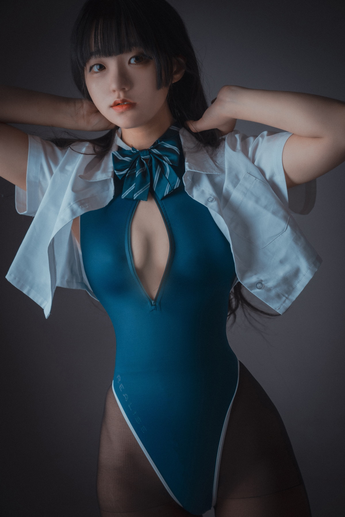 xgyw.top_[DJAWA]No.231_模特Jenny_Swimming Lesson主题性感连体泳衣配超薄黑丝诱惑写真111P