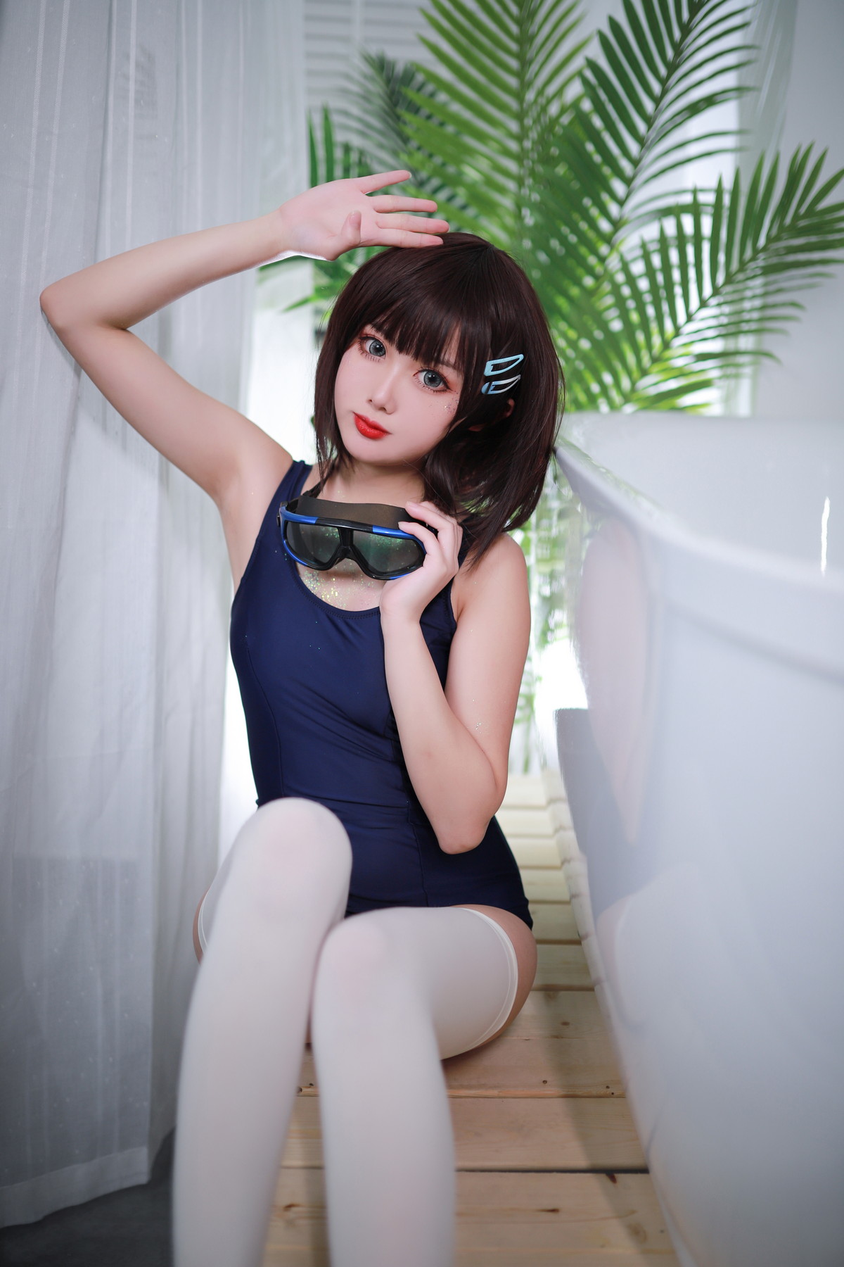 xgyw.top_网络美女您的蛋蛋夏日泳装主题私房浴缸性感死库水泳衣湿身秀苗条身材诱惑写真40P