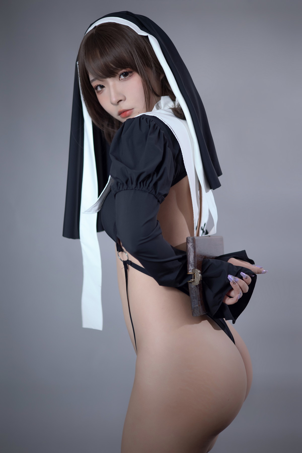 xgyw.top_网络美女yuuhui玉汇罪罚修女主题性感情趣修女服饰露黑色丁字裤秀翘臀诱惑写真95P
