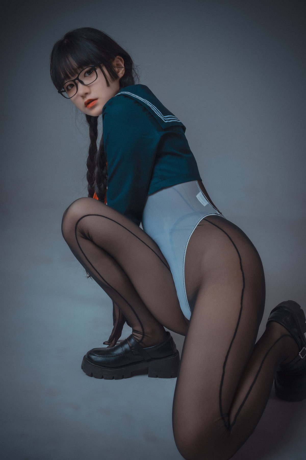 xgyw.top_[DJAWA]No.231_模特Jenny_Swimming Lesson主题性感连体泳衣配超薄黑丝诱惑写真111P