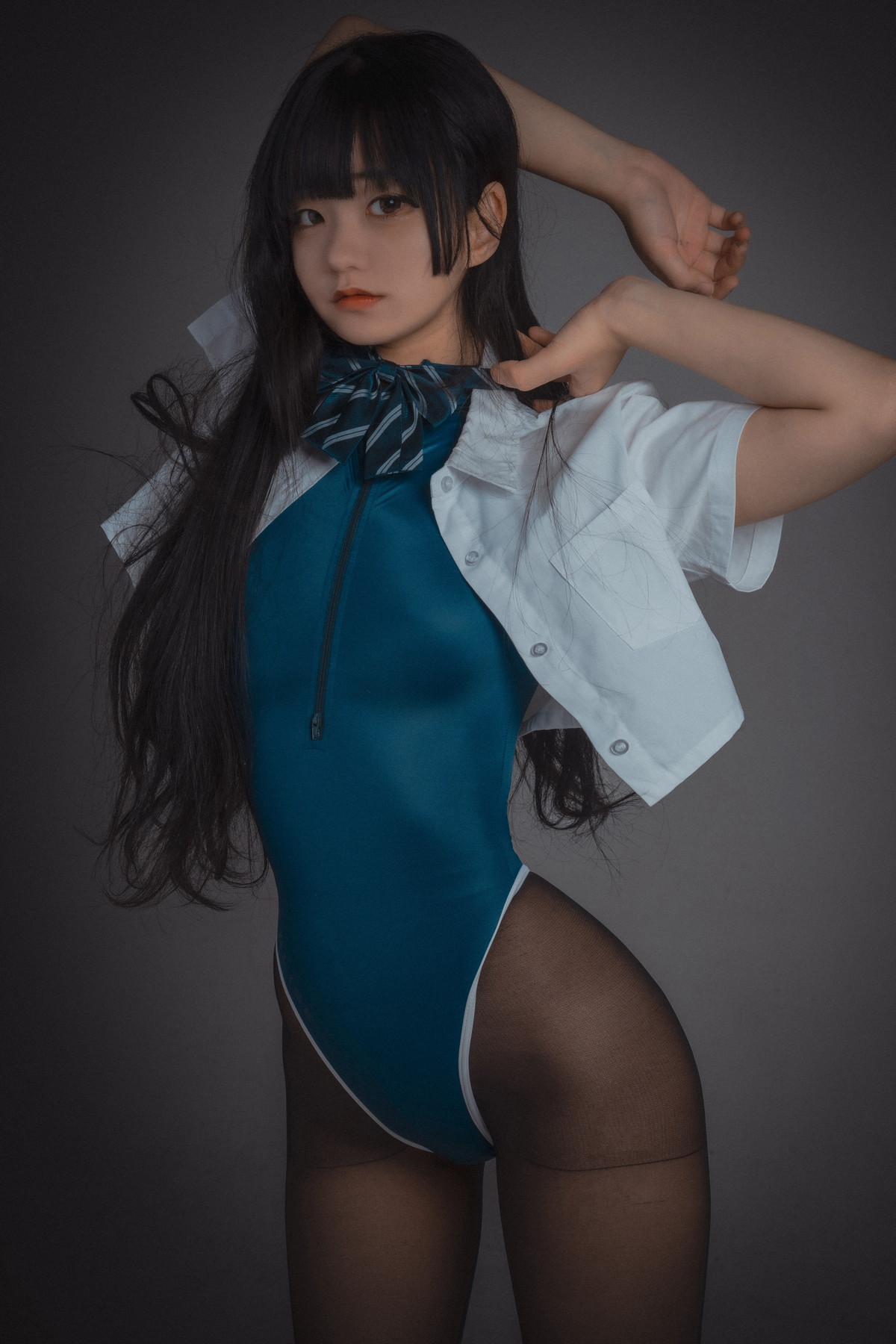 xgyw.top_[DJAWA]No.231_模特Jenny_Swimming Lesson主题性感连体泳衣配超薄黑丝诱惑写真111P