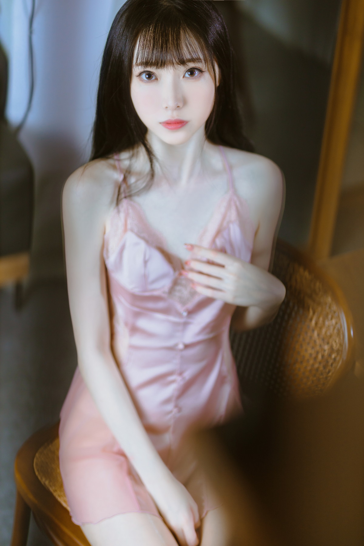 xgyw.top_网络美女许岚LAN半透粉纱主题私房性感粉色吊带睡裙秀白嫩美腿迷人写真40P