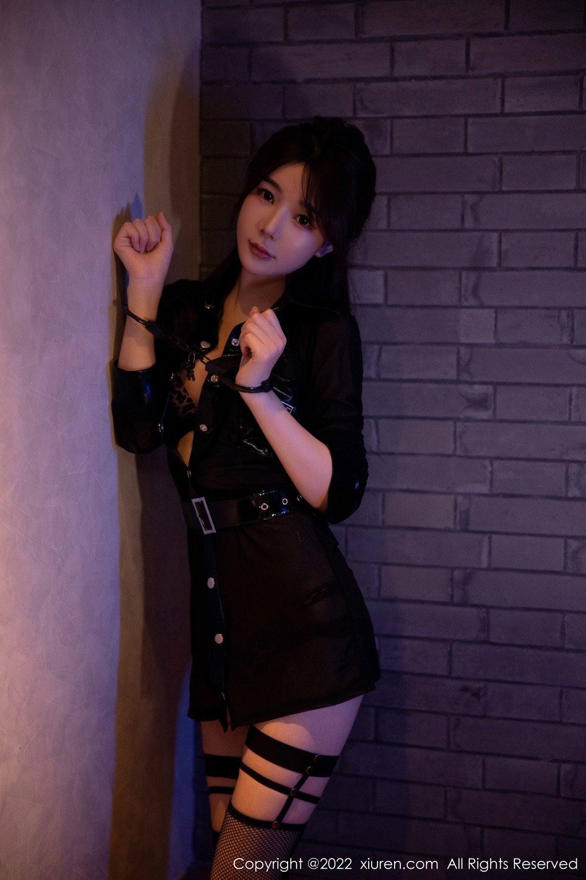 xgyw.top_XiuRen第5931期_模特婠婠么性感黑色情趣制服露豹纹内衣秀绝美身材诱惑写真94P
